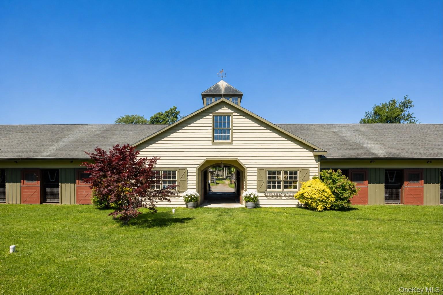 364 Hardscrabble Road Property Photo 41