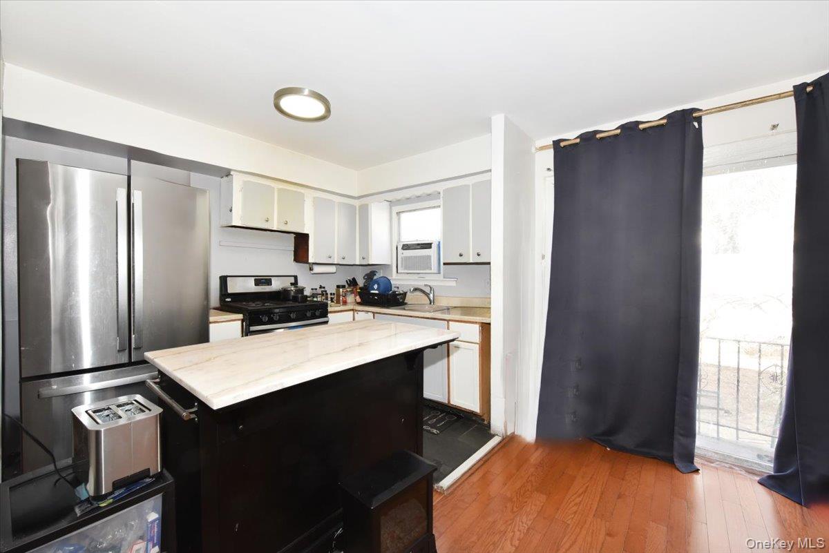 176-17 127th Avenue Property Photo 7