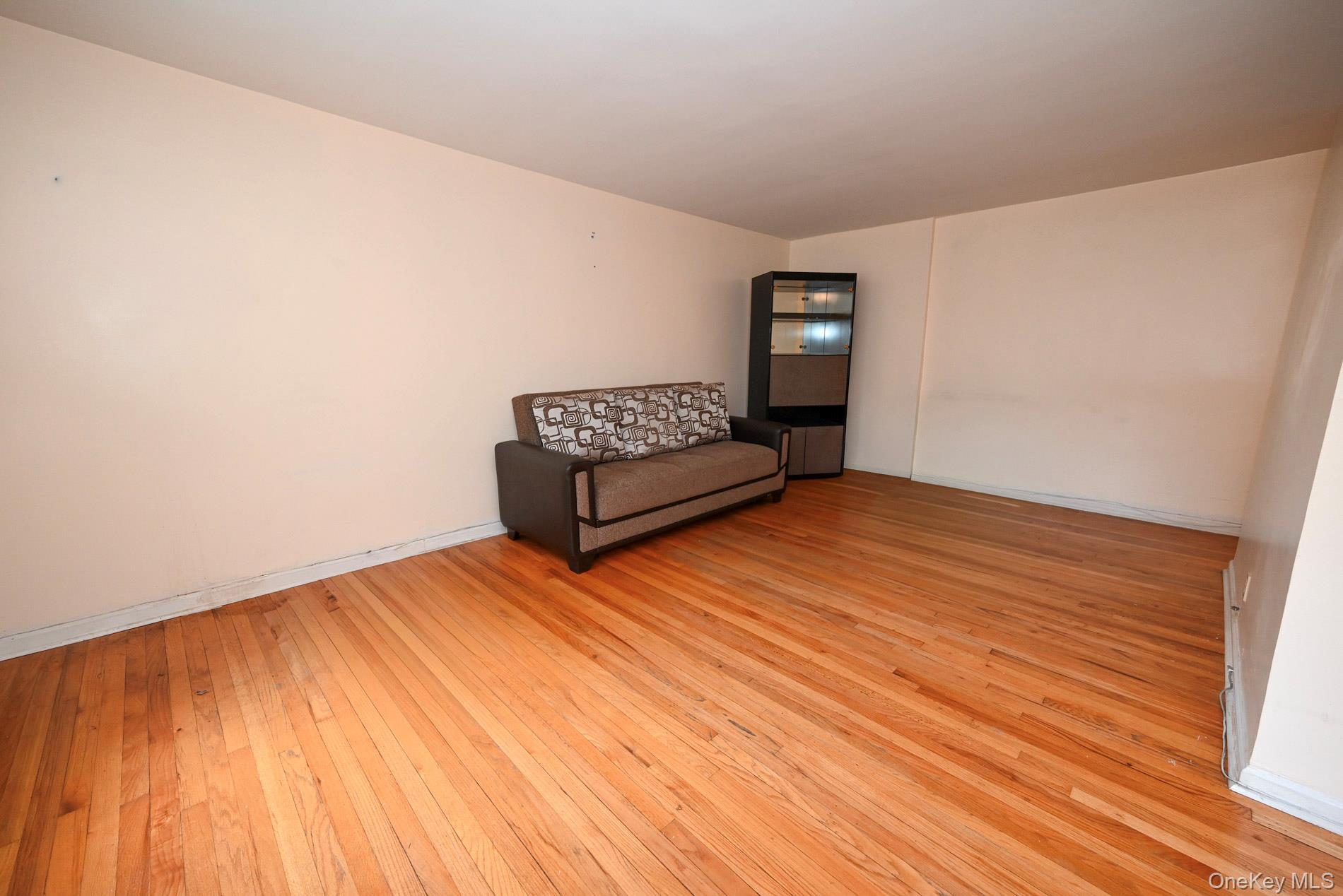 105-21 66th Avenue 5b Property Photo 7