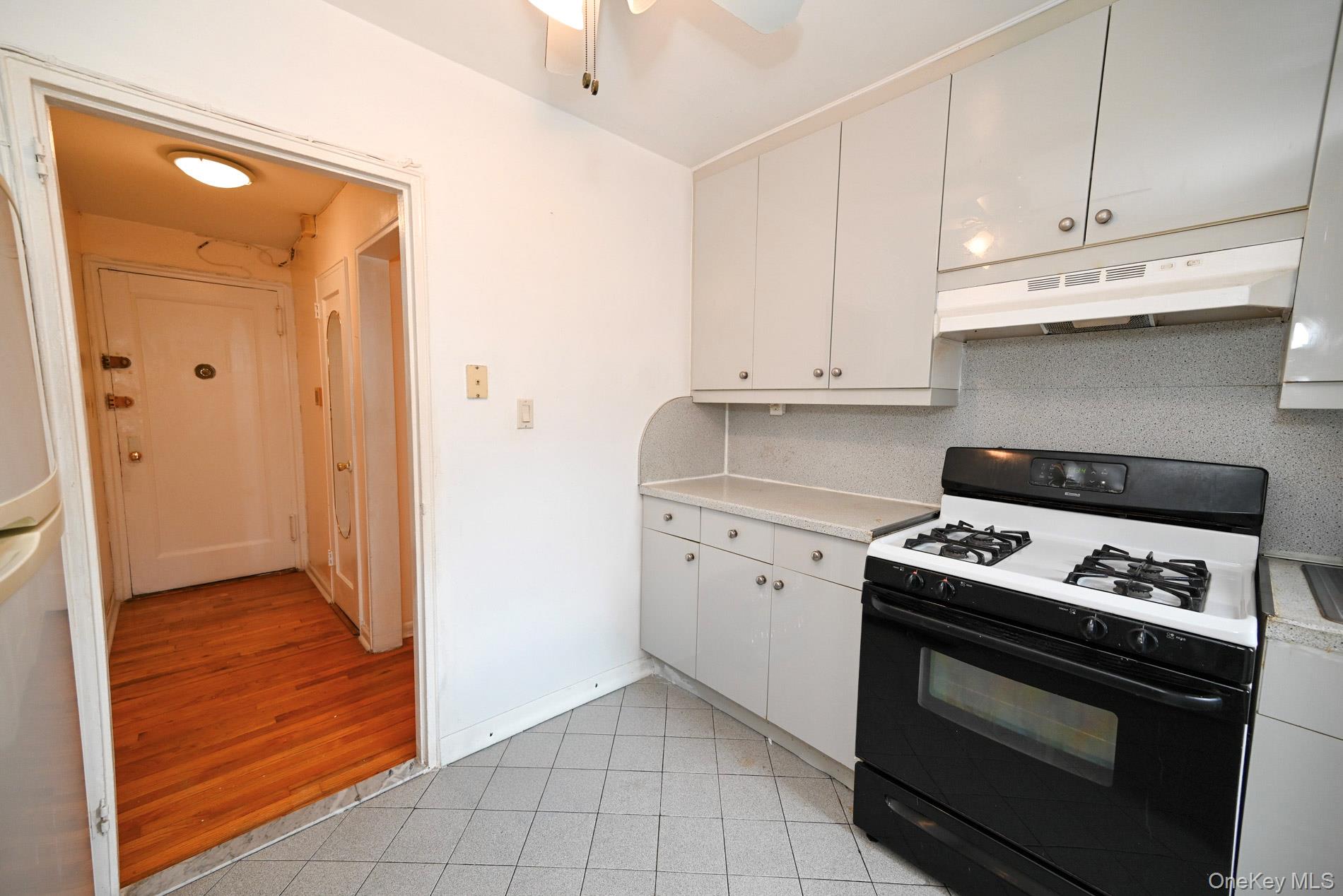 105-21 66th Avenue 5b Property Photo 14