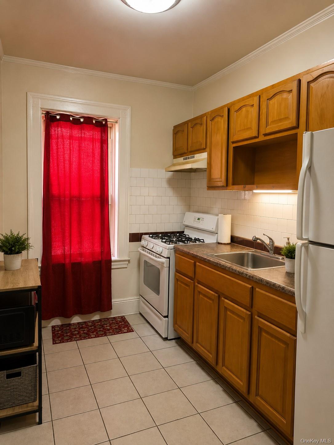 155 Sunnyside Avenue Property Photo 12