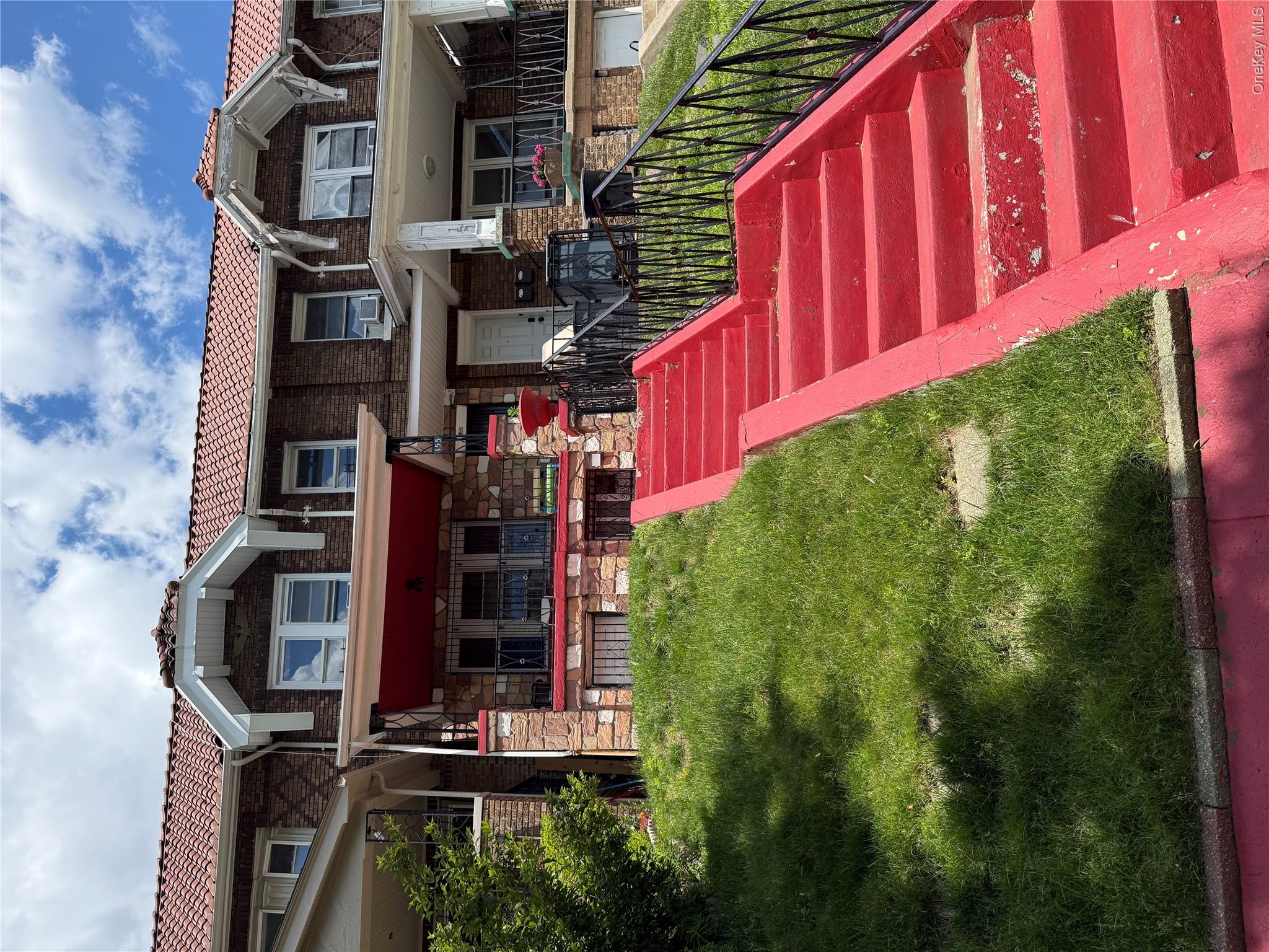 155 Sunnyside Avenue Property Photo 23