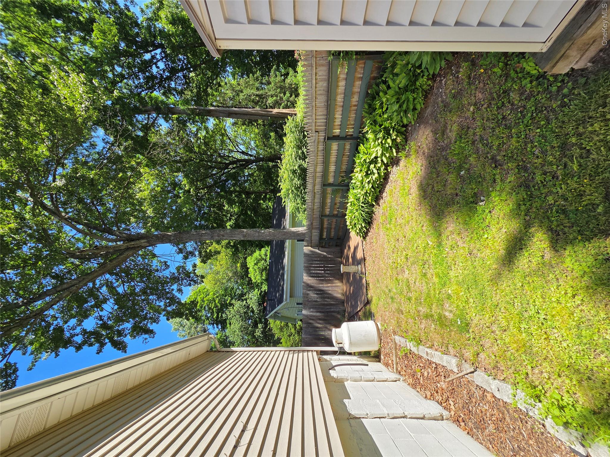 19 Ravina Road Property Photo 6