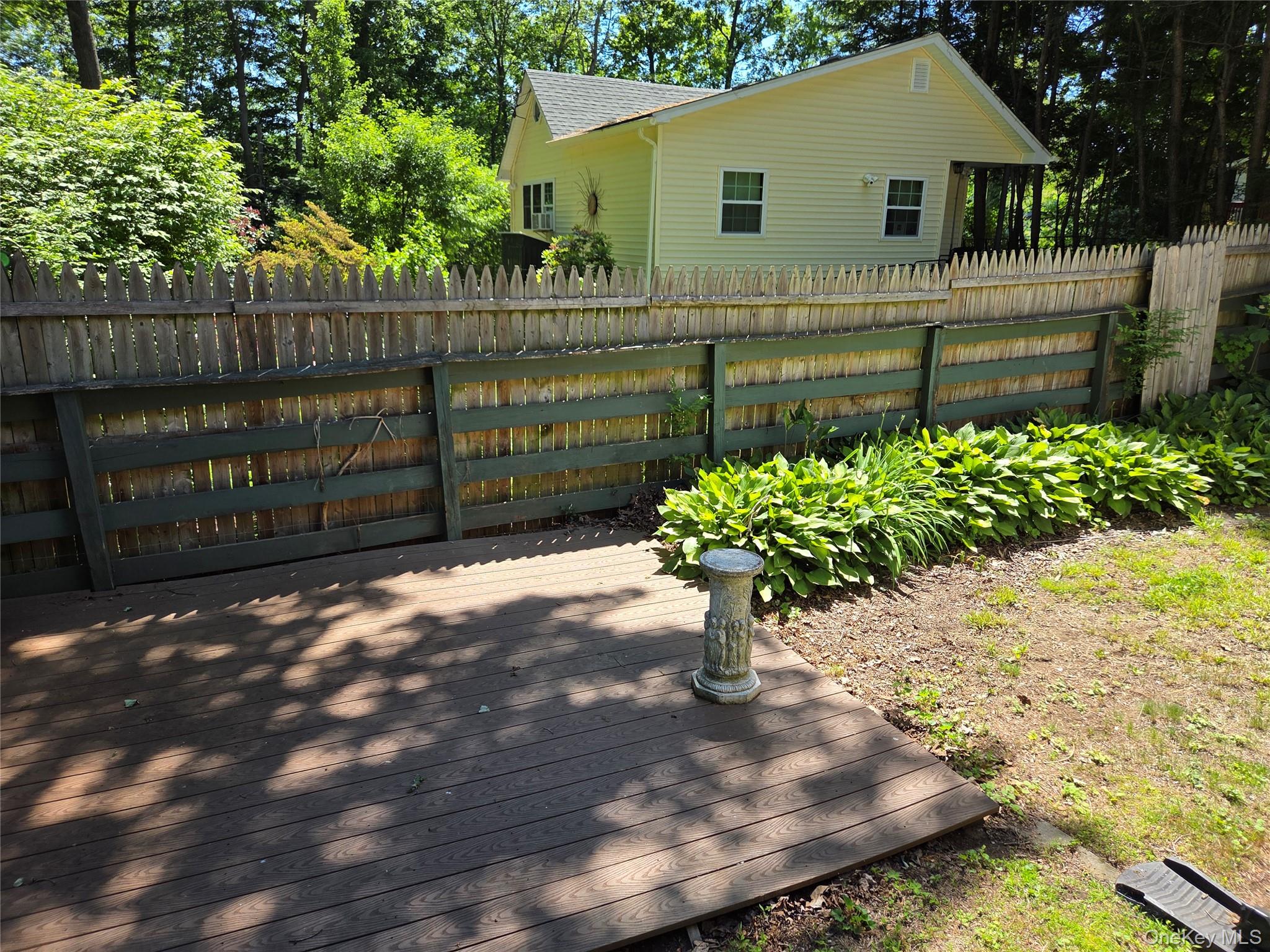 19 Ravina Road Property Photo 9