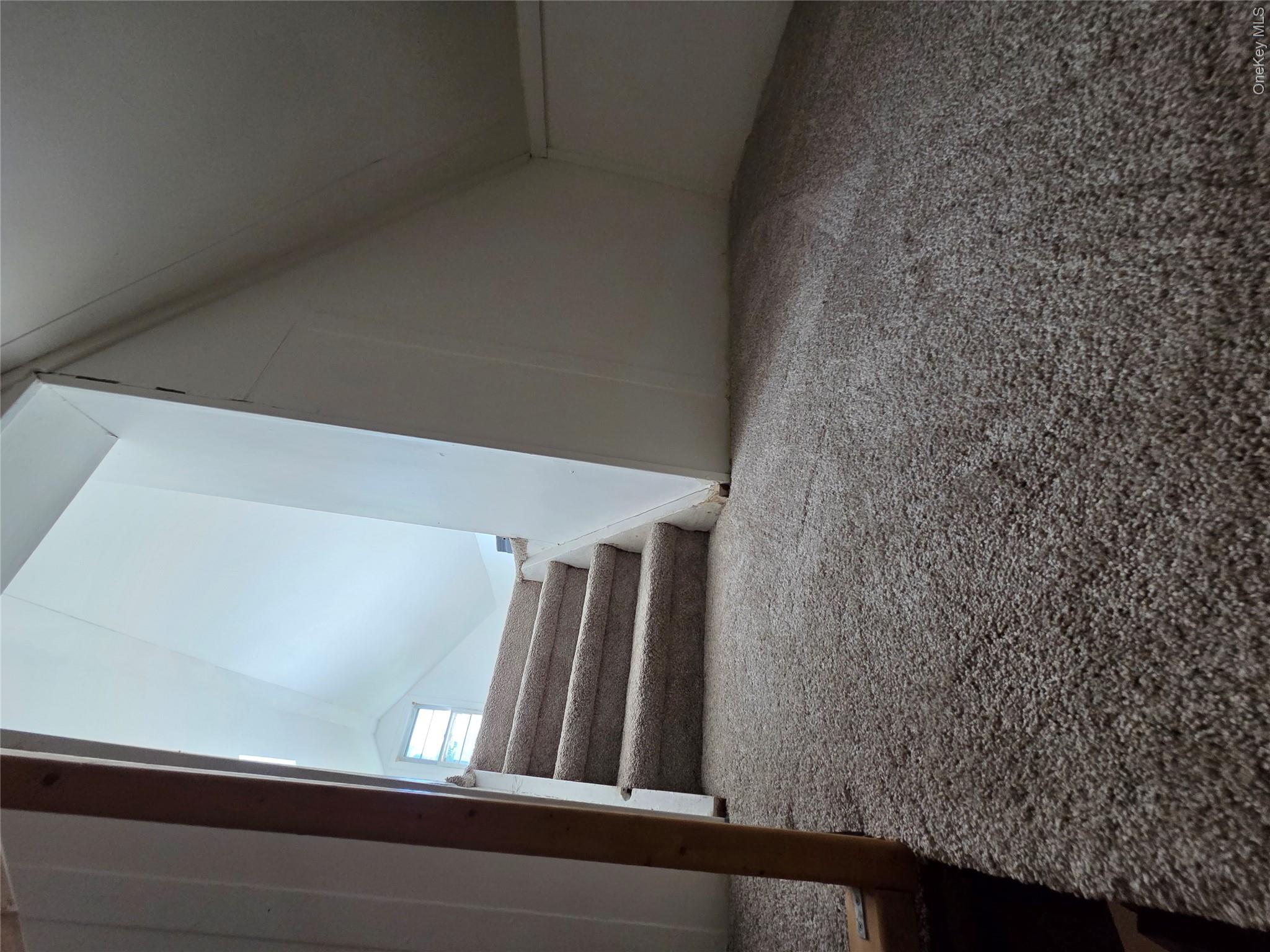 19 Ravina Road Property Photo 30