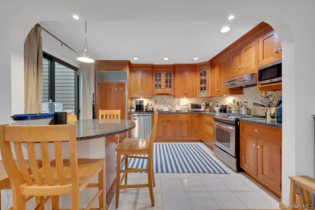 20 Waters Edge Property Photo 7