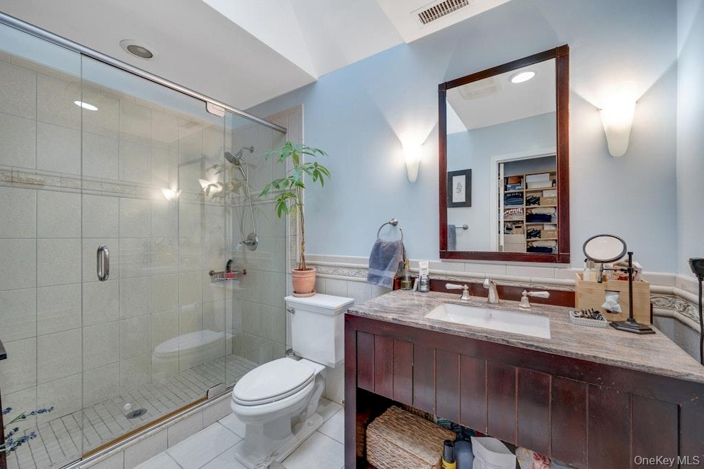 20 Waters Edge Property Photo 13