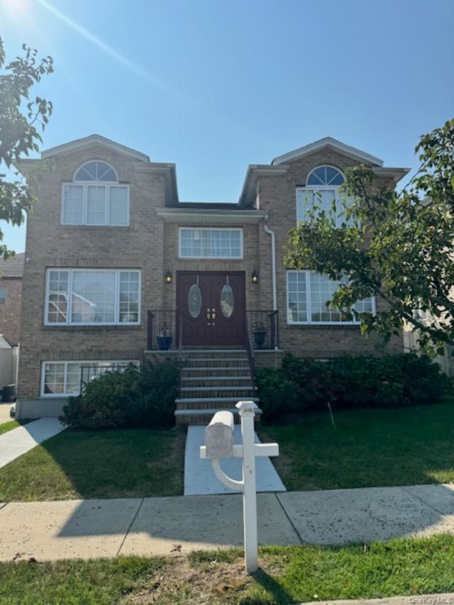 476 Darlington Avenue