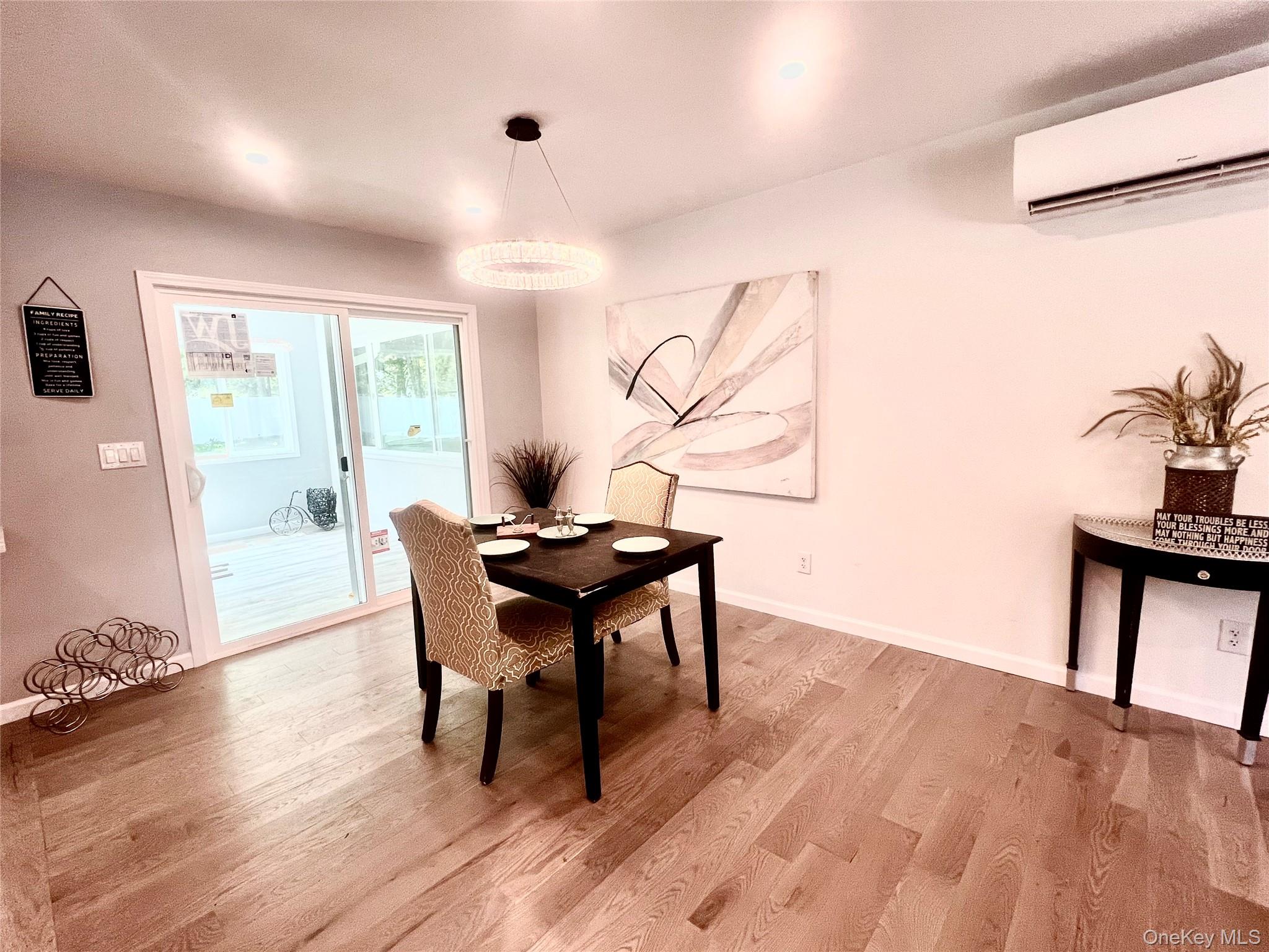 37 California Drive Property Photo 8