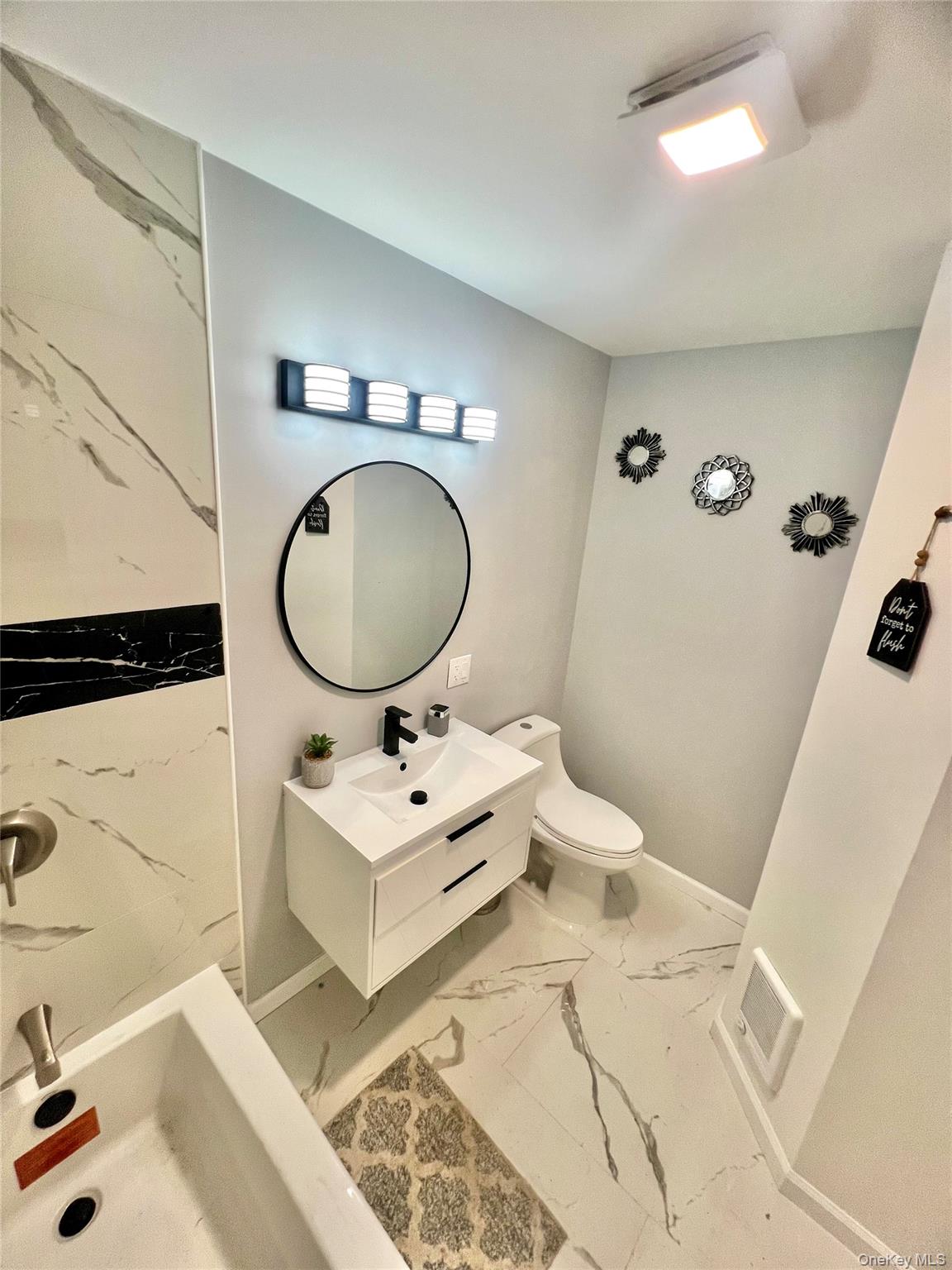 37 California Drive Property Photo 12
