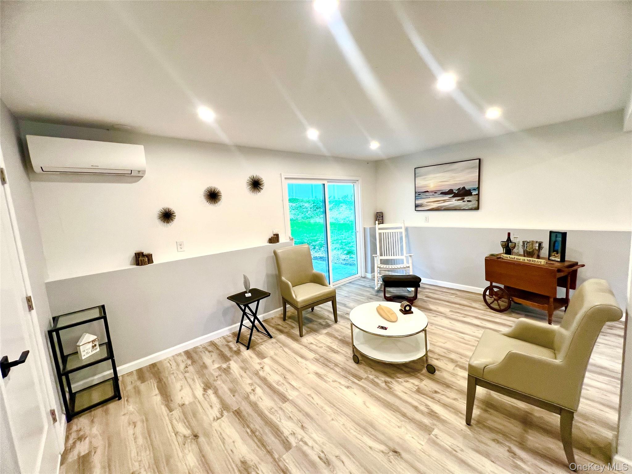 37 California Drive Property Photo 23