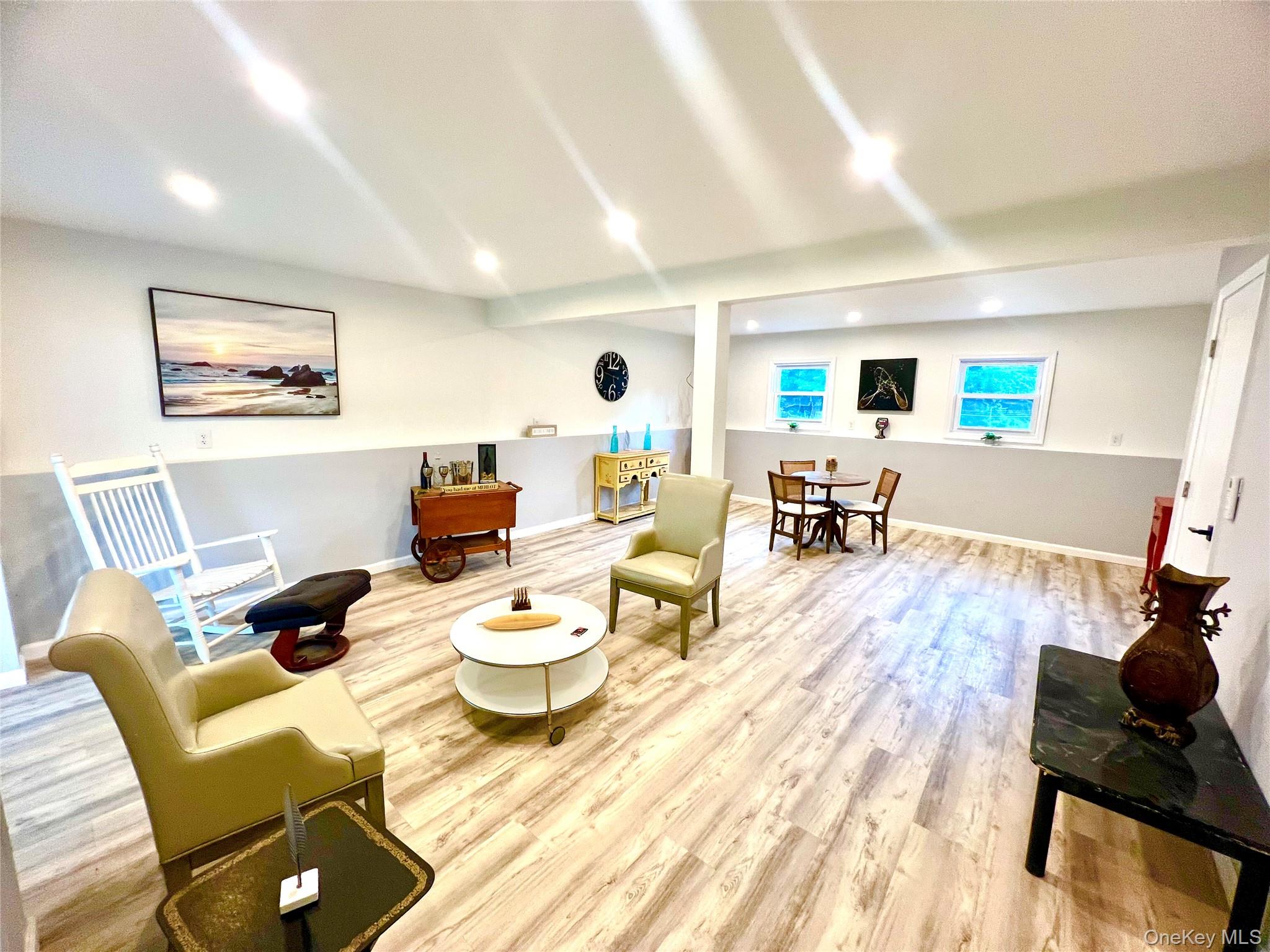 37 California Drive Property Photo 25
