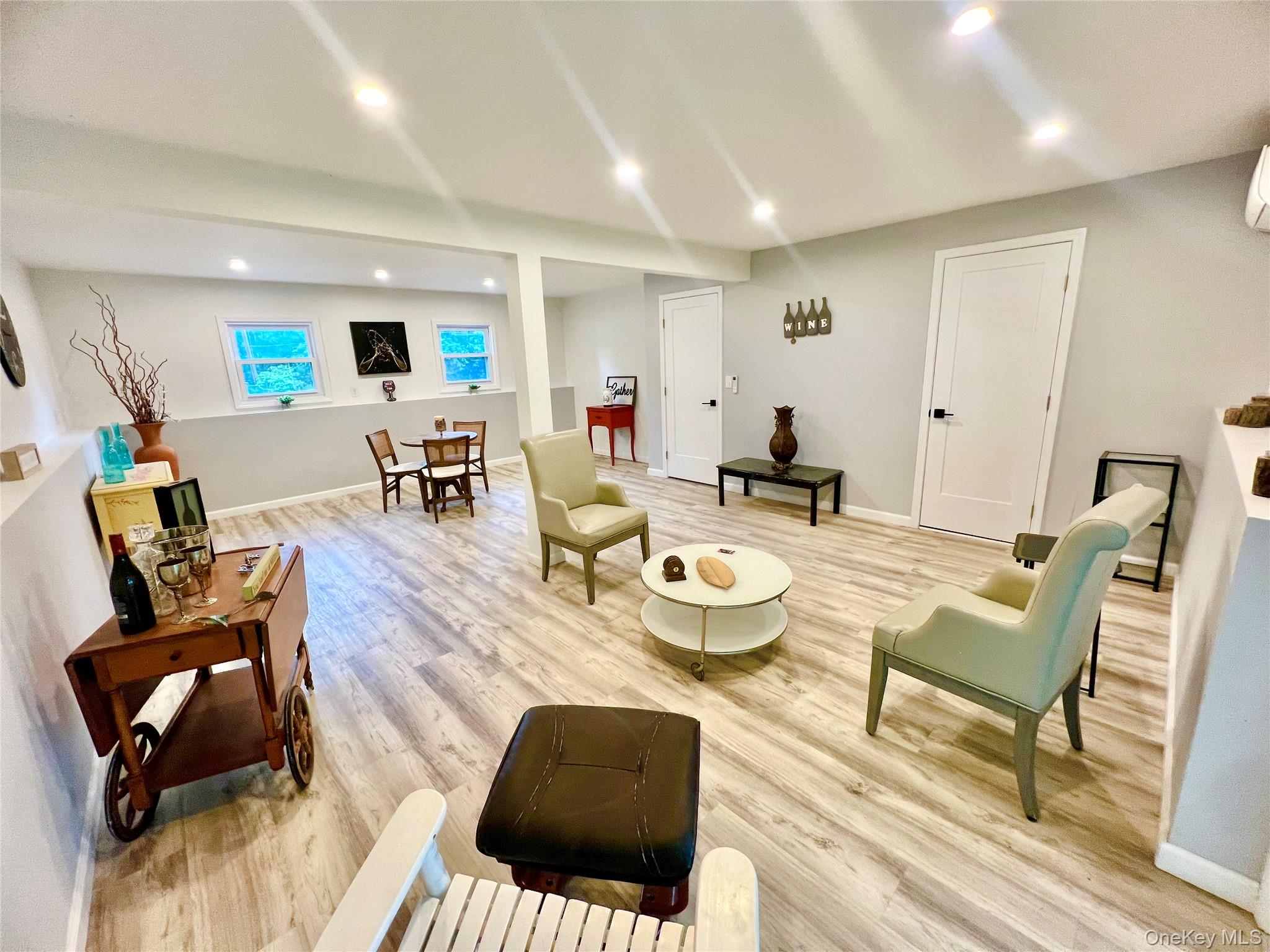 37 California Drive Property Photo 27
