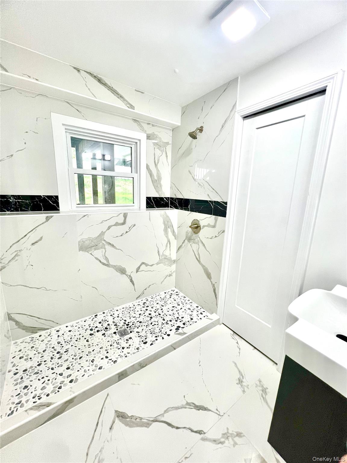 37 California Drive Property Photo 31