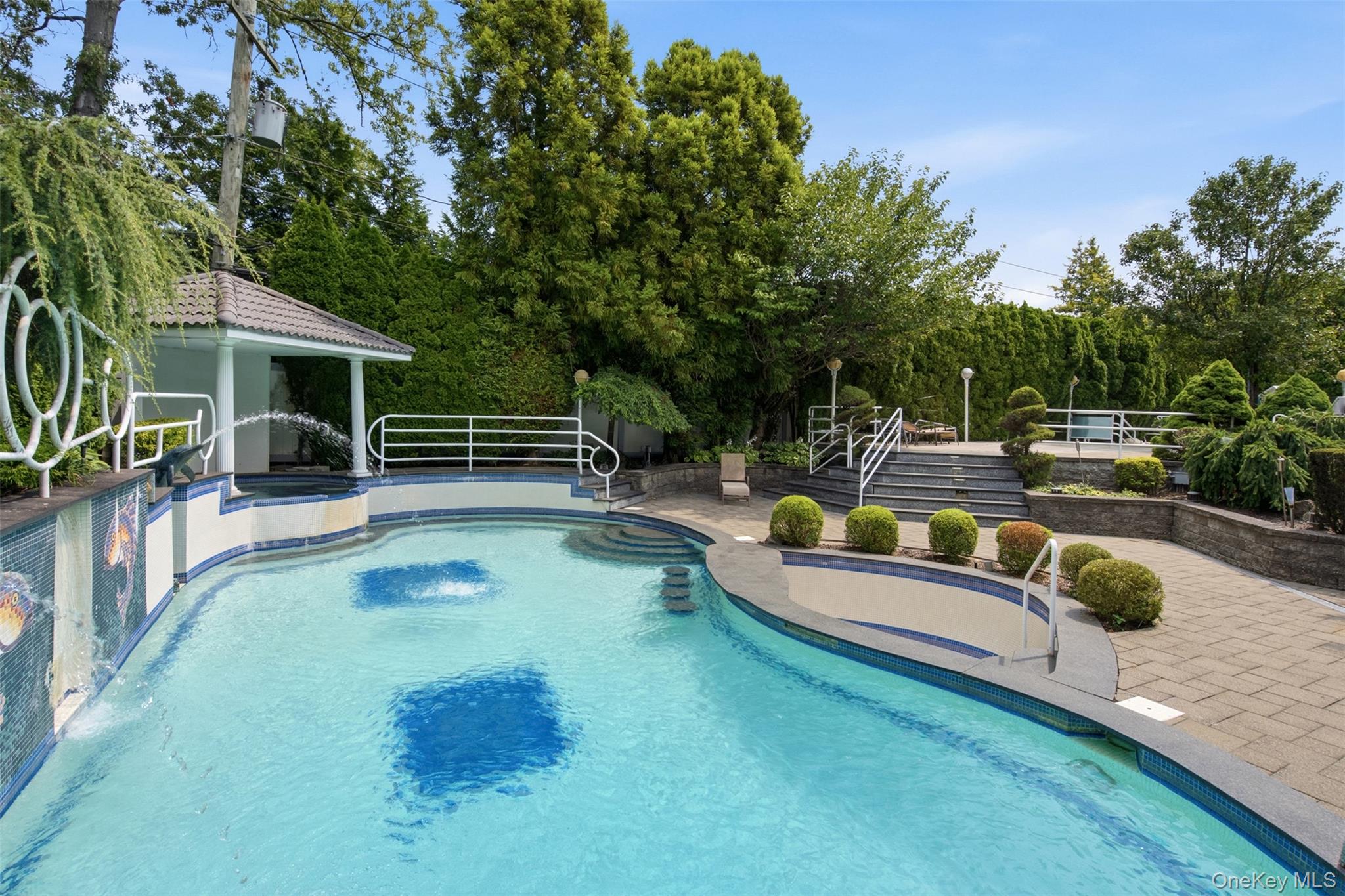 75 Shoreham Drive Property Photo 40
