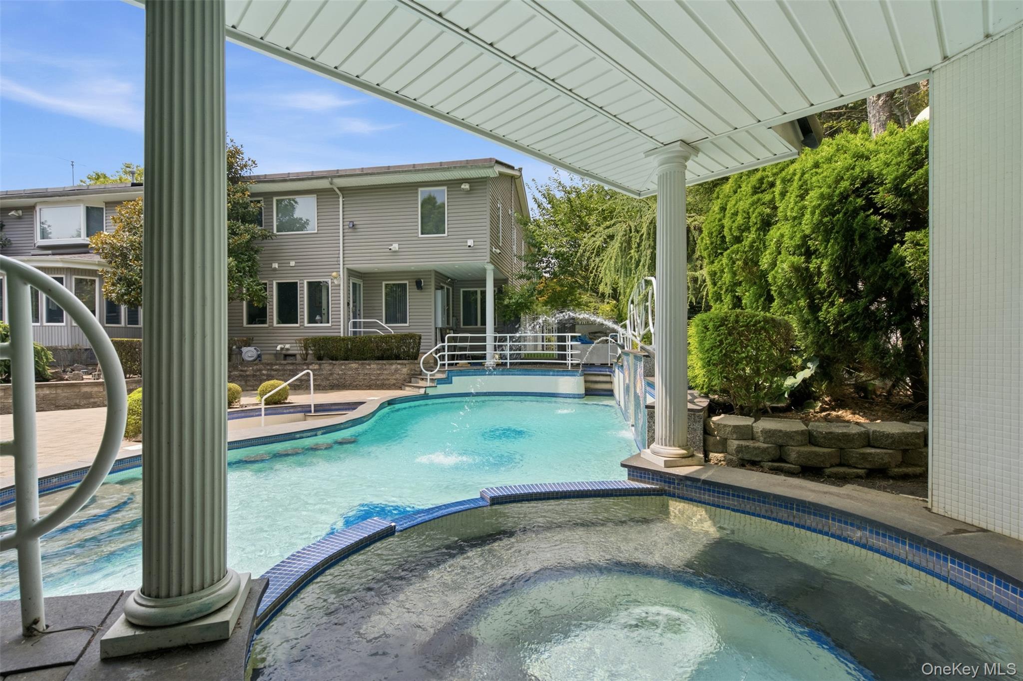 75 Shoreham Drive Property Photo 41