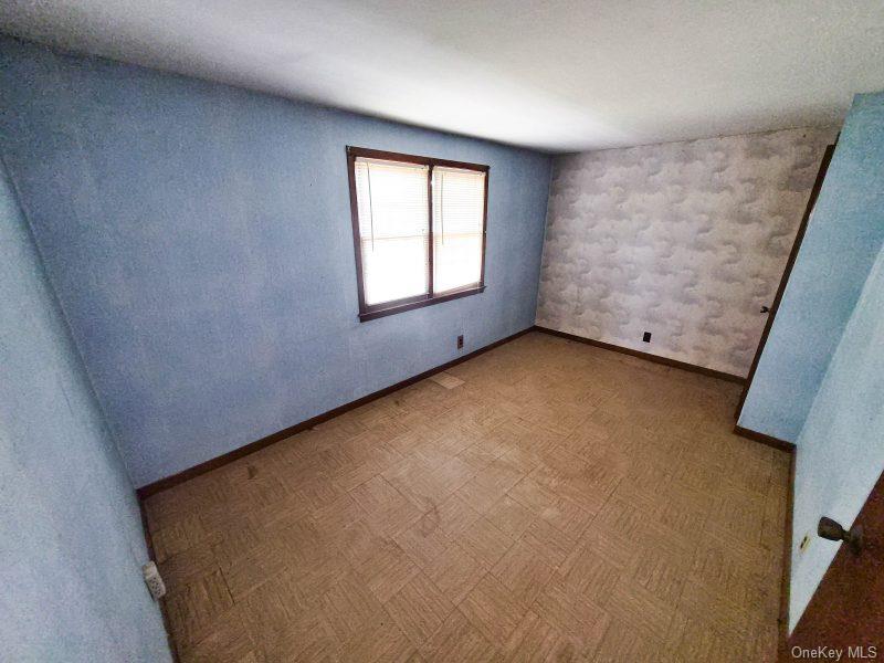 9 Robert Street Property Photo 11