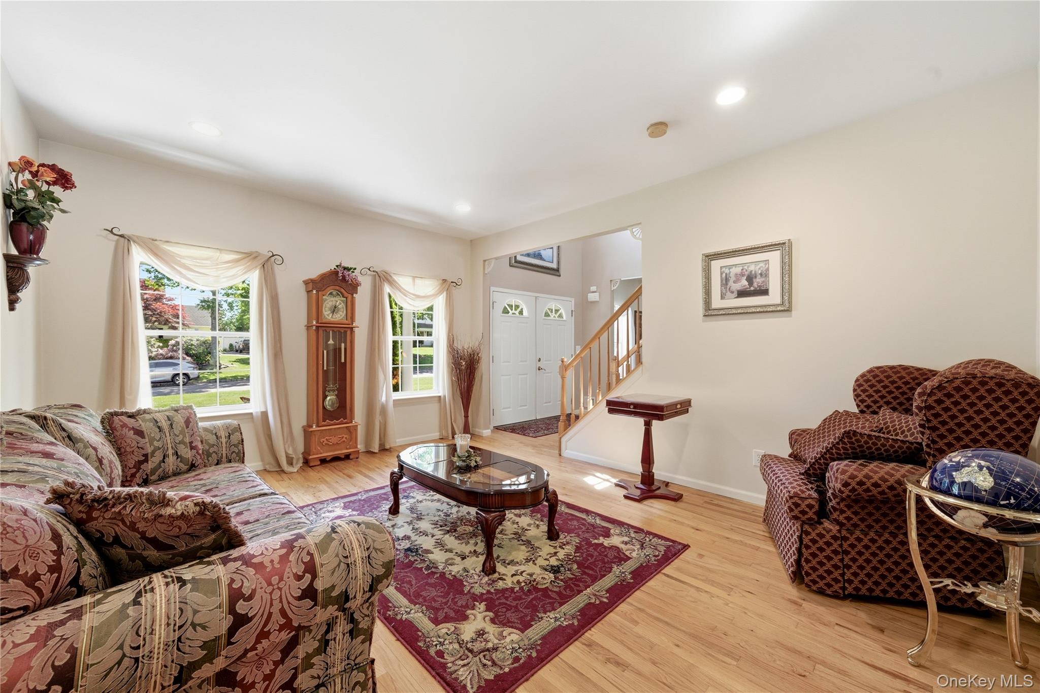 9 Ridgefield Drive Property Photo 7
