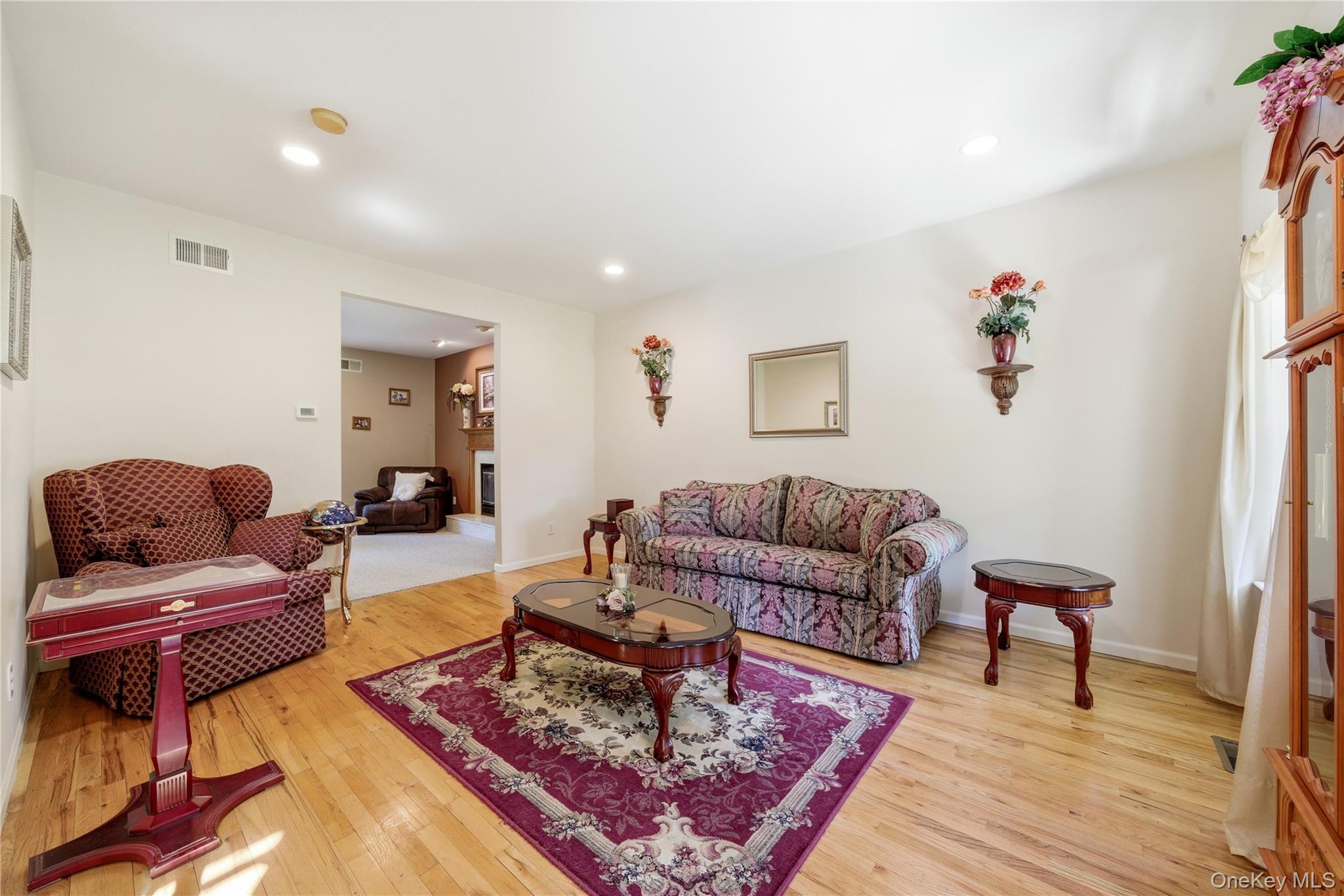 9 Ridgefield Drive Property Photo 8
