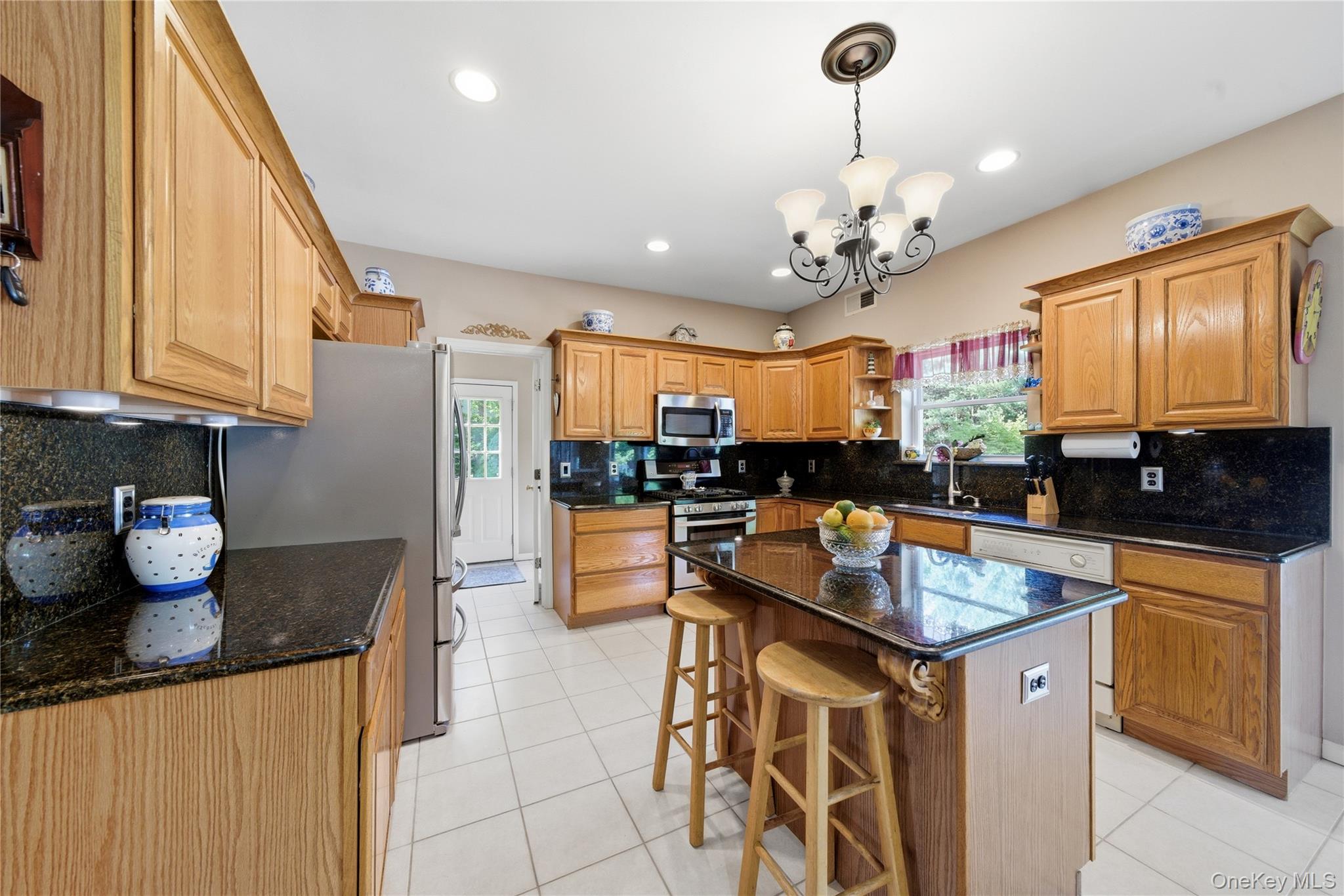 9 Ridgefield Drive Property Photo 16