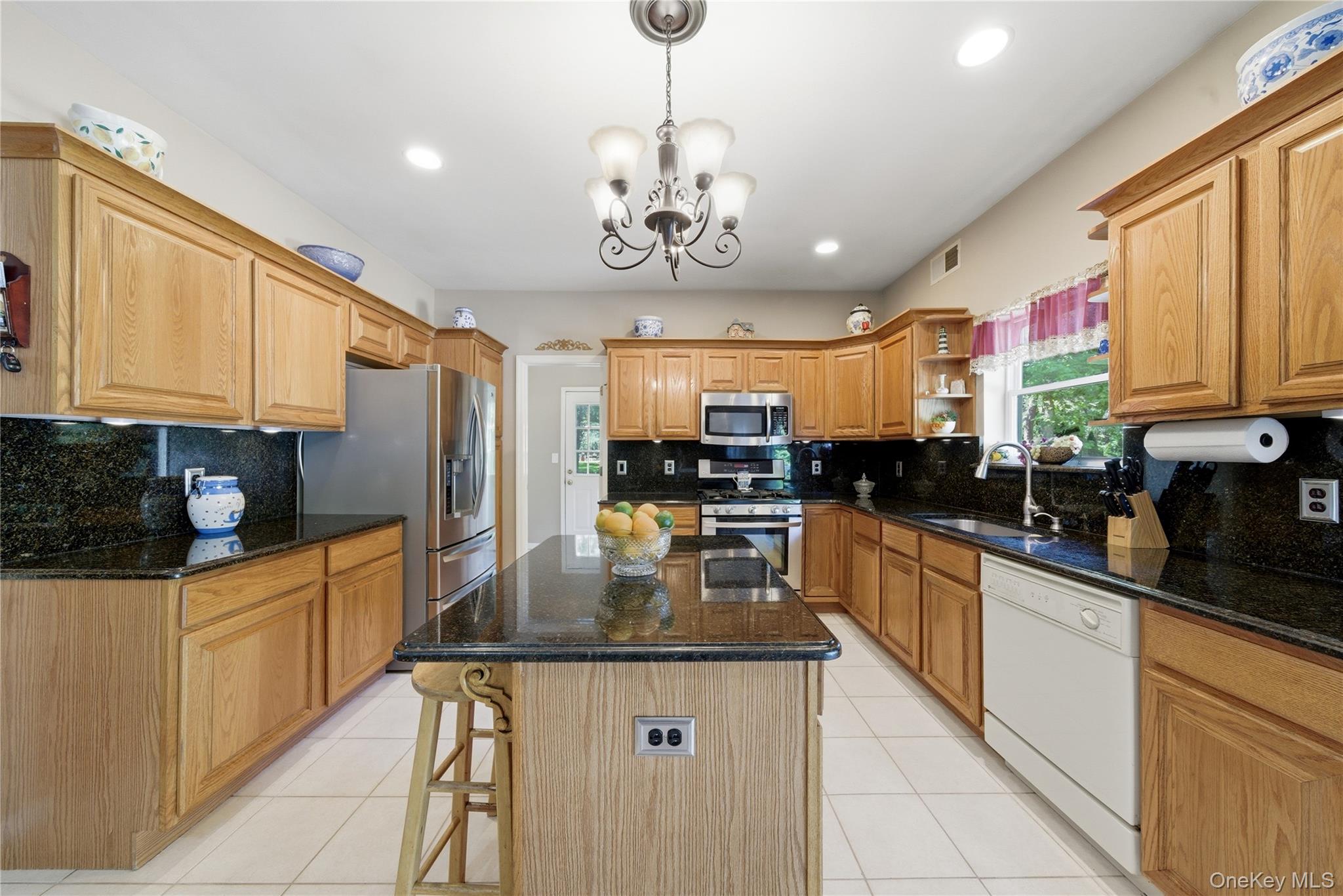 9 Ridgefield Drive Property Photo 20