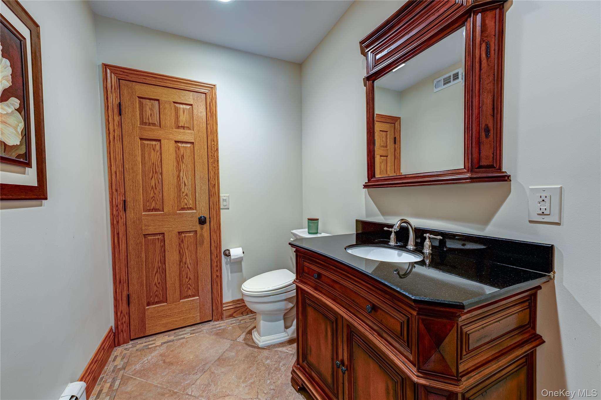 130 N Country Road Property Photo 19