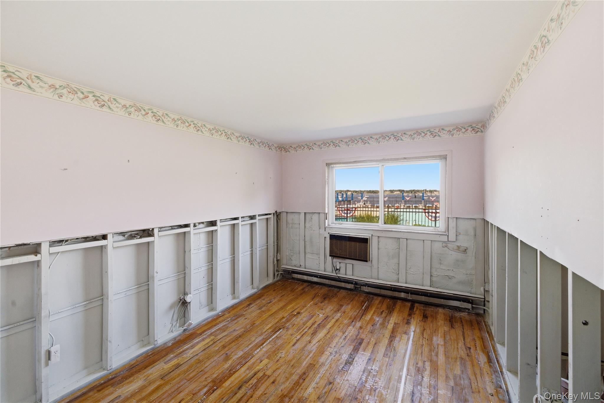 1 Toms Point Lane Building 5, Unit 9j Property Photo 5