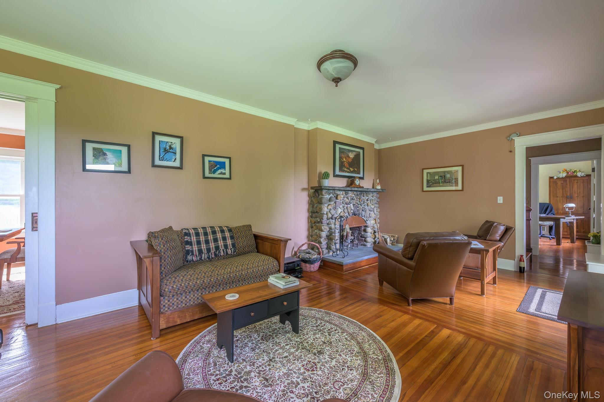 1530 River Road Property Photo 11