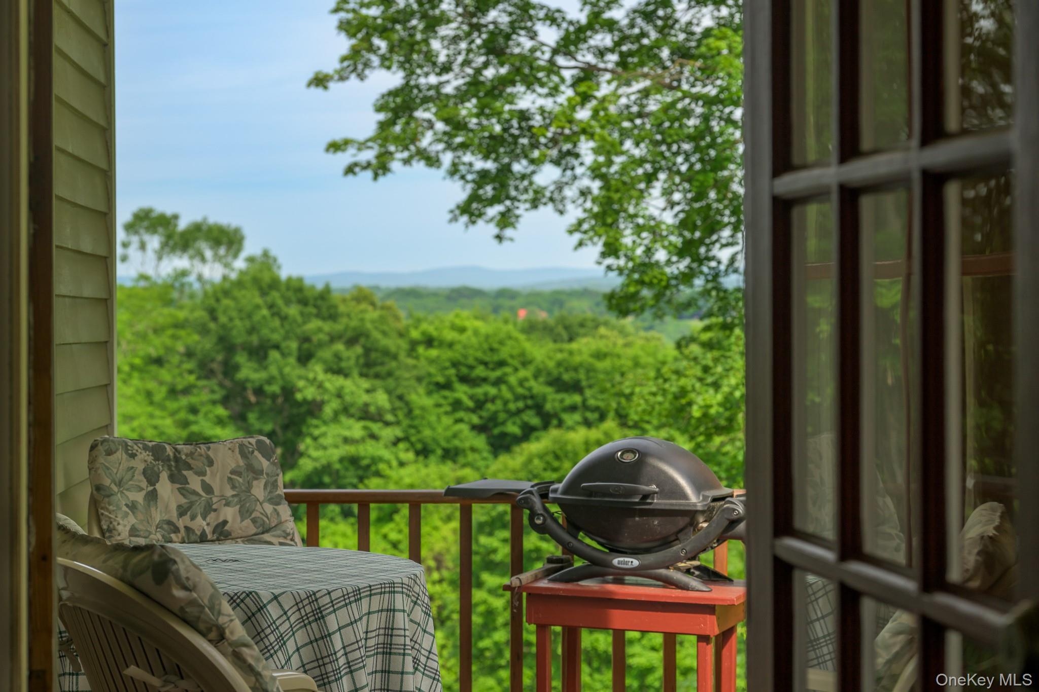 1530 River Road Property Photo 14