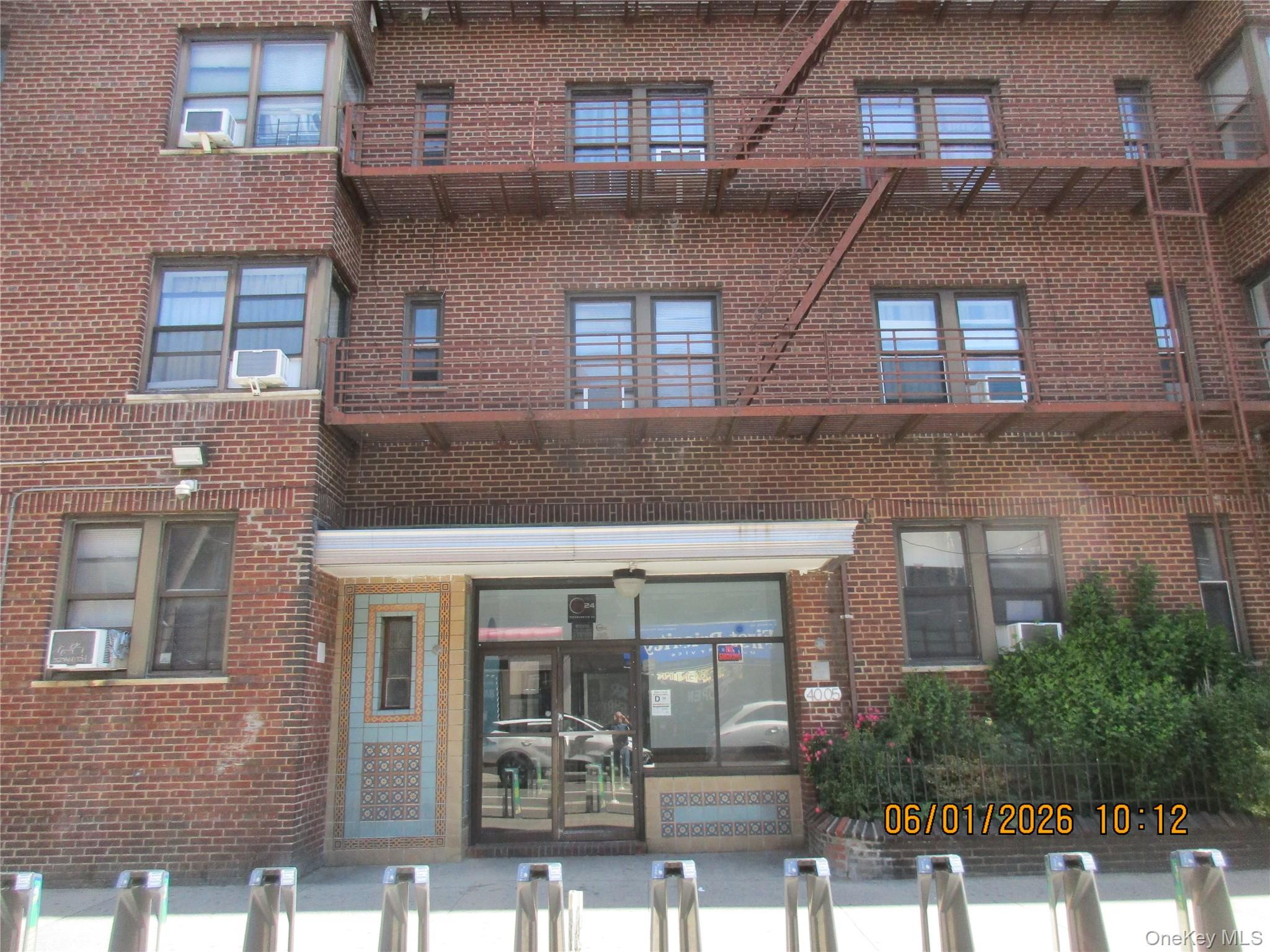 40-05 Ithaca Street 4m Property Photo 1