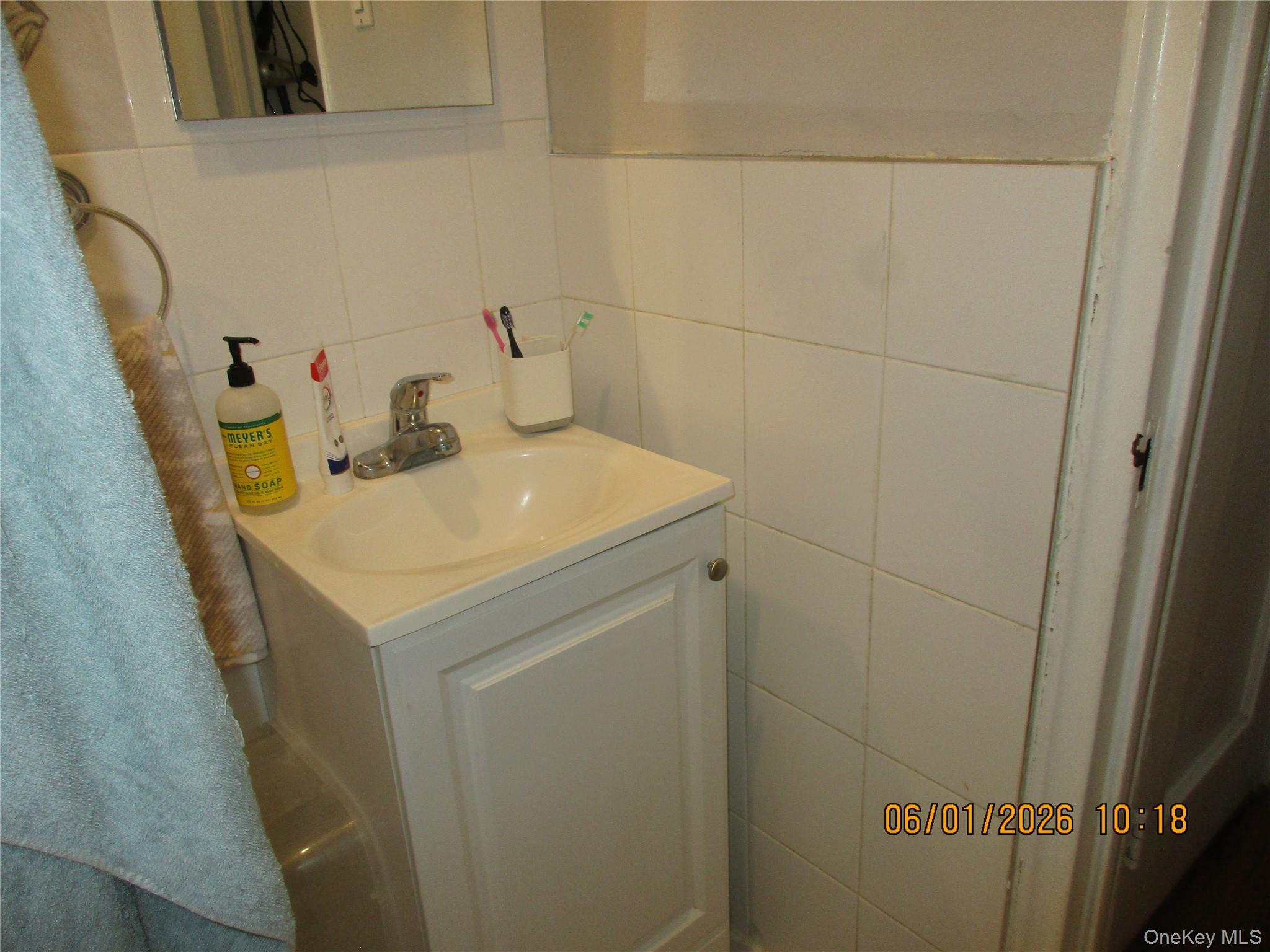 40-05 Ithaca Street 4m Property Photo 10
