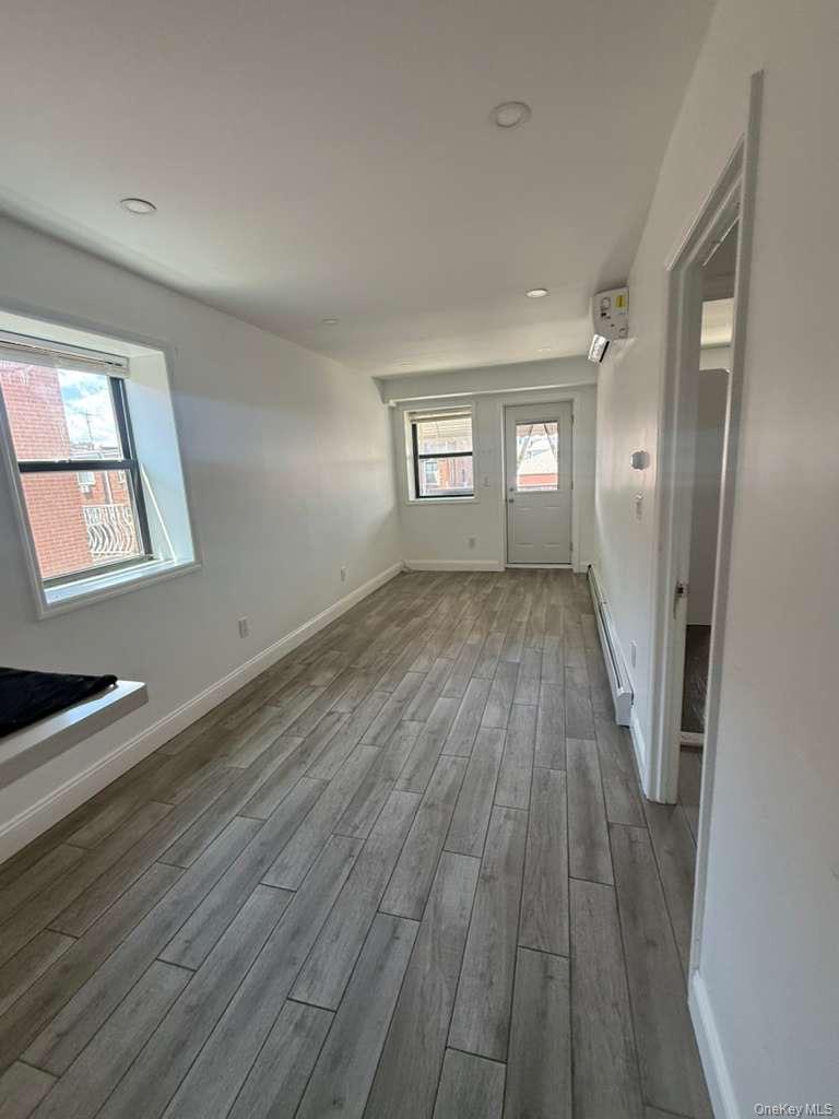 34-44 59th Street 3f Property Photo 4