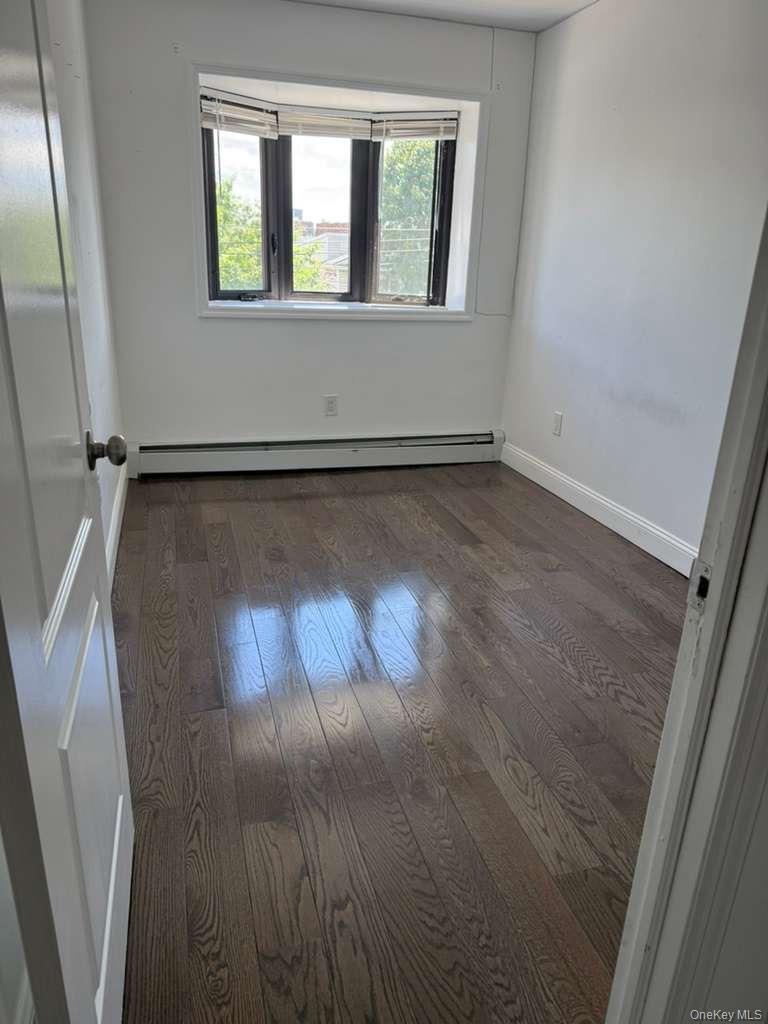 34-44 59th Street 3f Property Photo 10