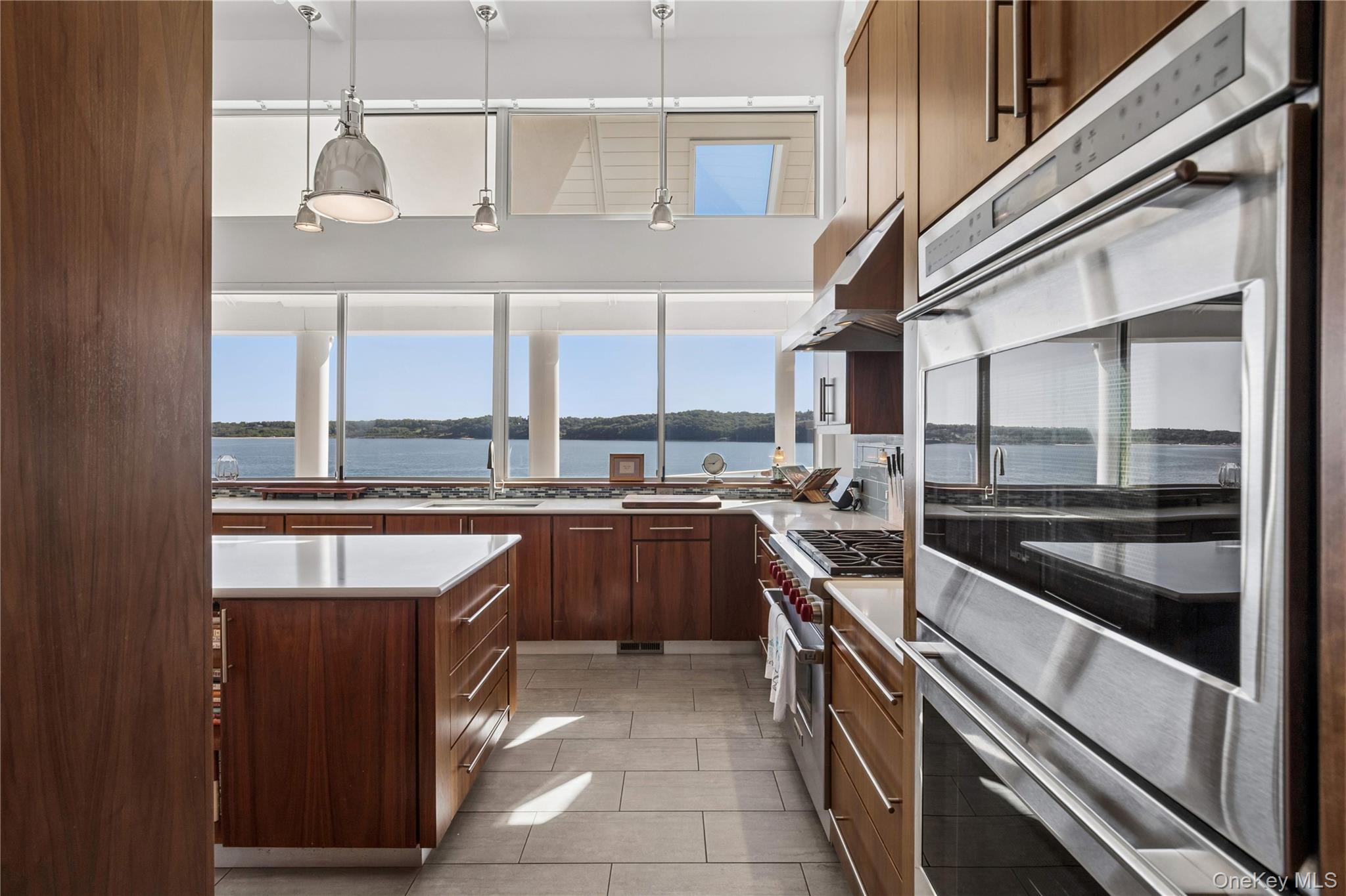 47 Laurel Cove Road Property Photo 15