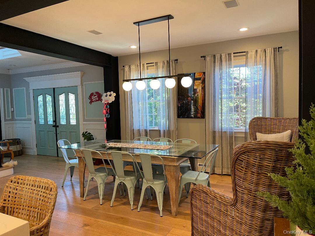 88 Dutchess Boulevard Property Photo 2