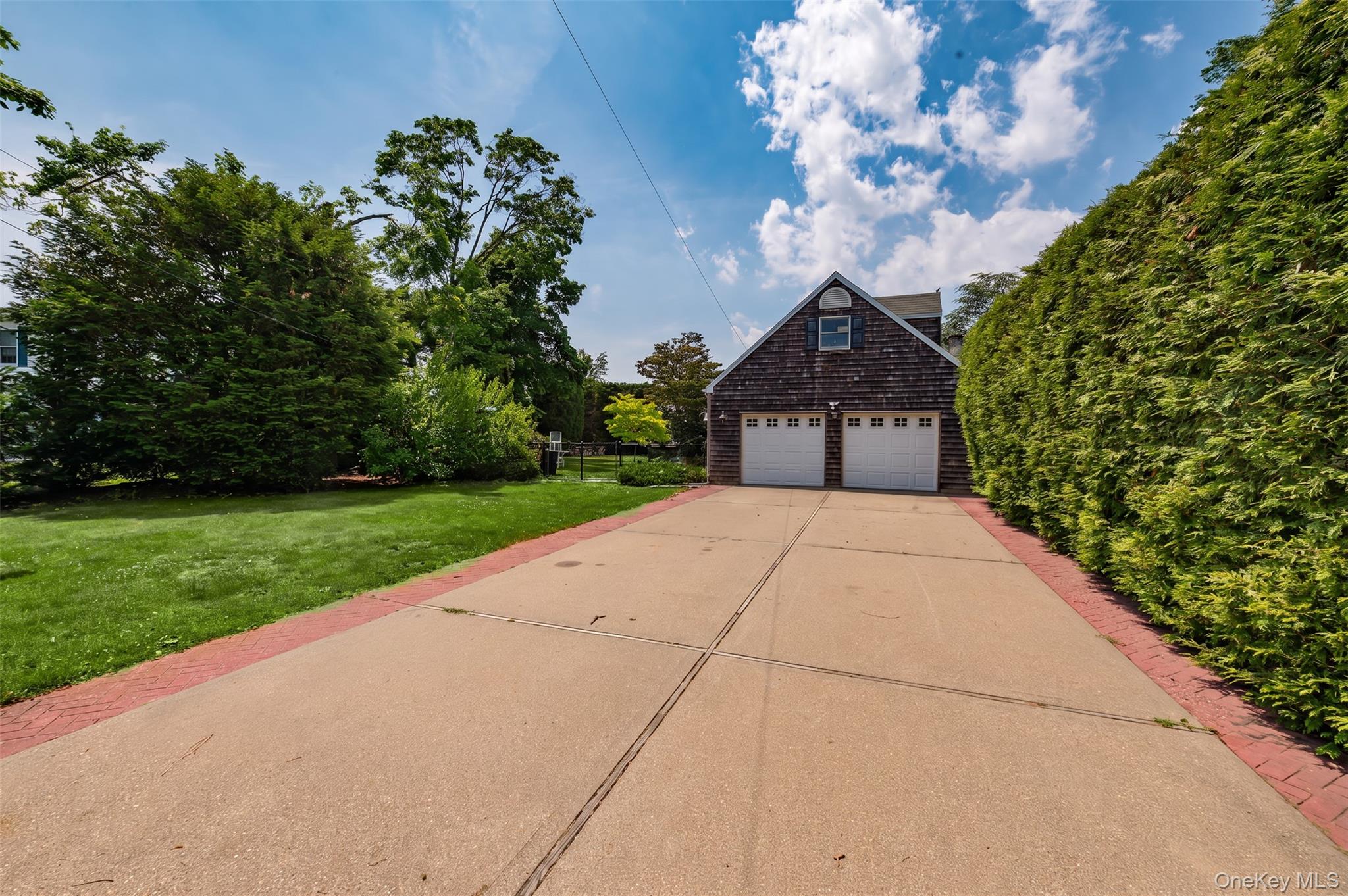 253 Melbury Road Property Photo 2