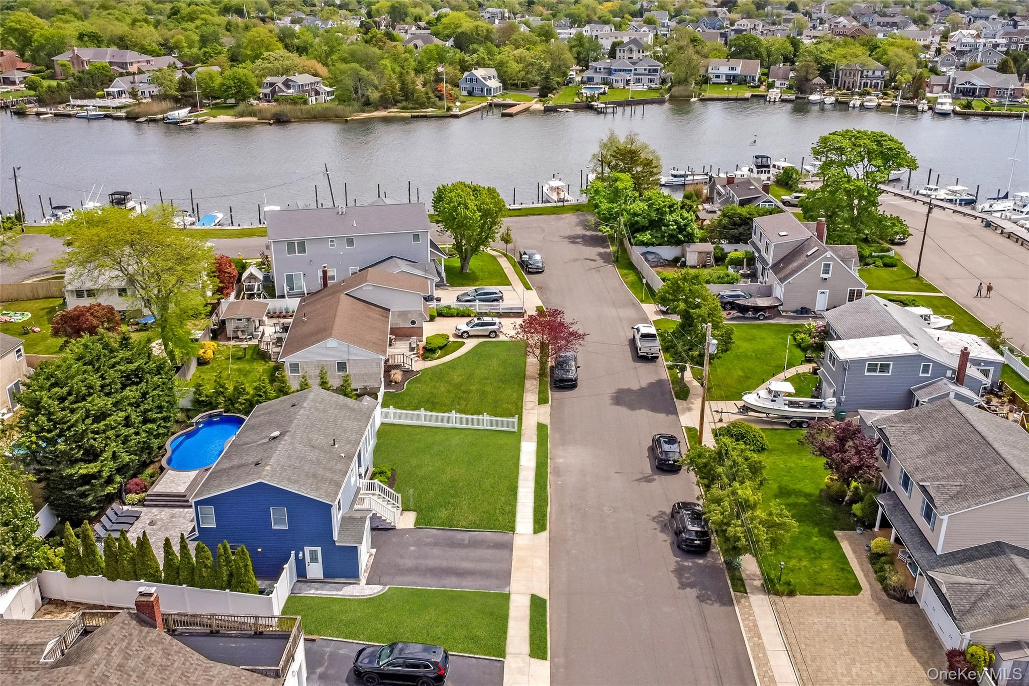 17 Lewis Circle Property Photo 32