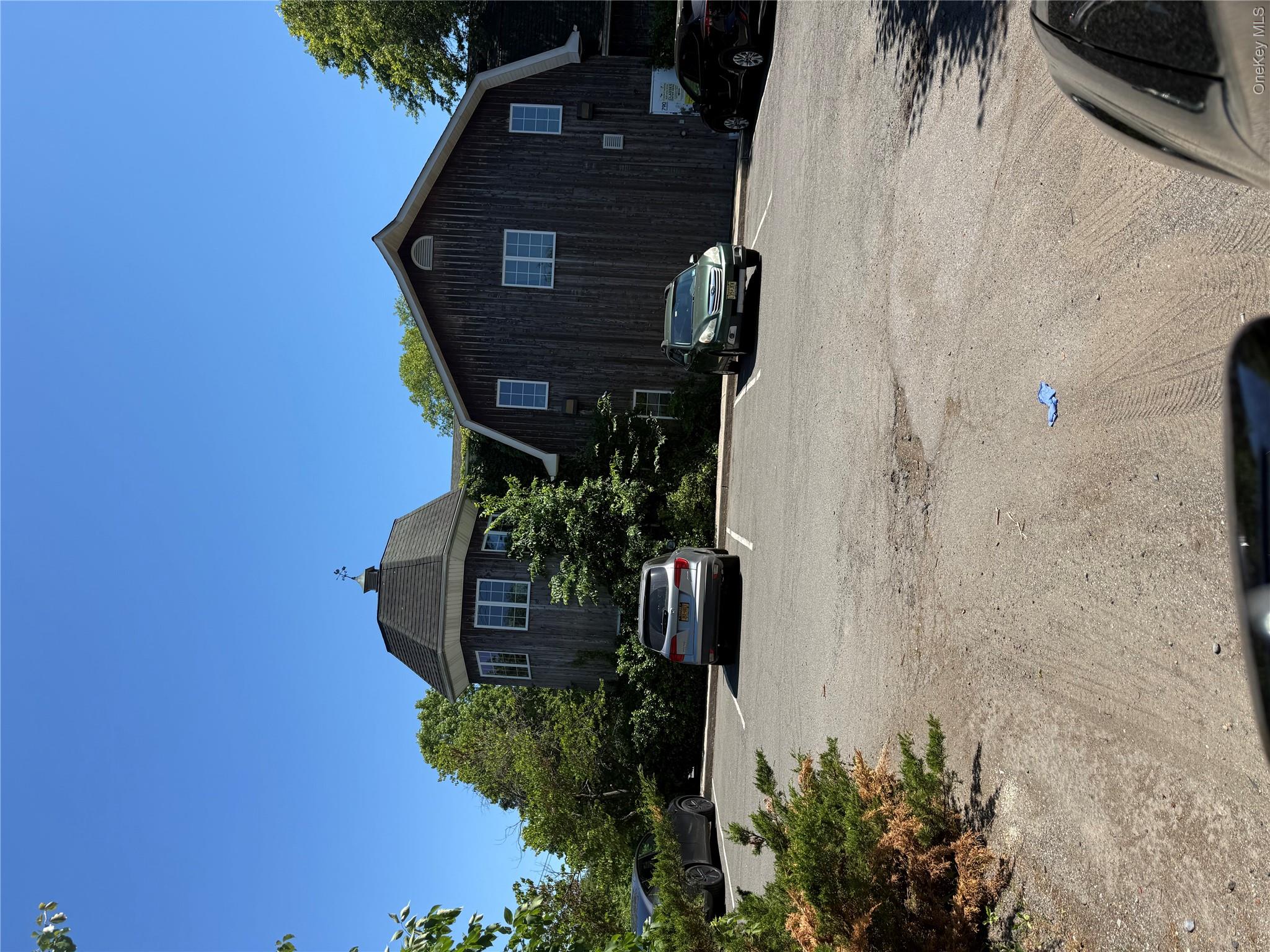 790 Chestnut Ridge Road Property Photo 1