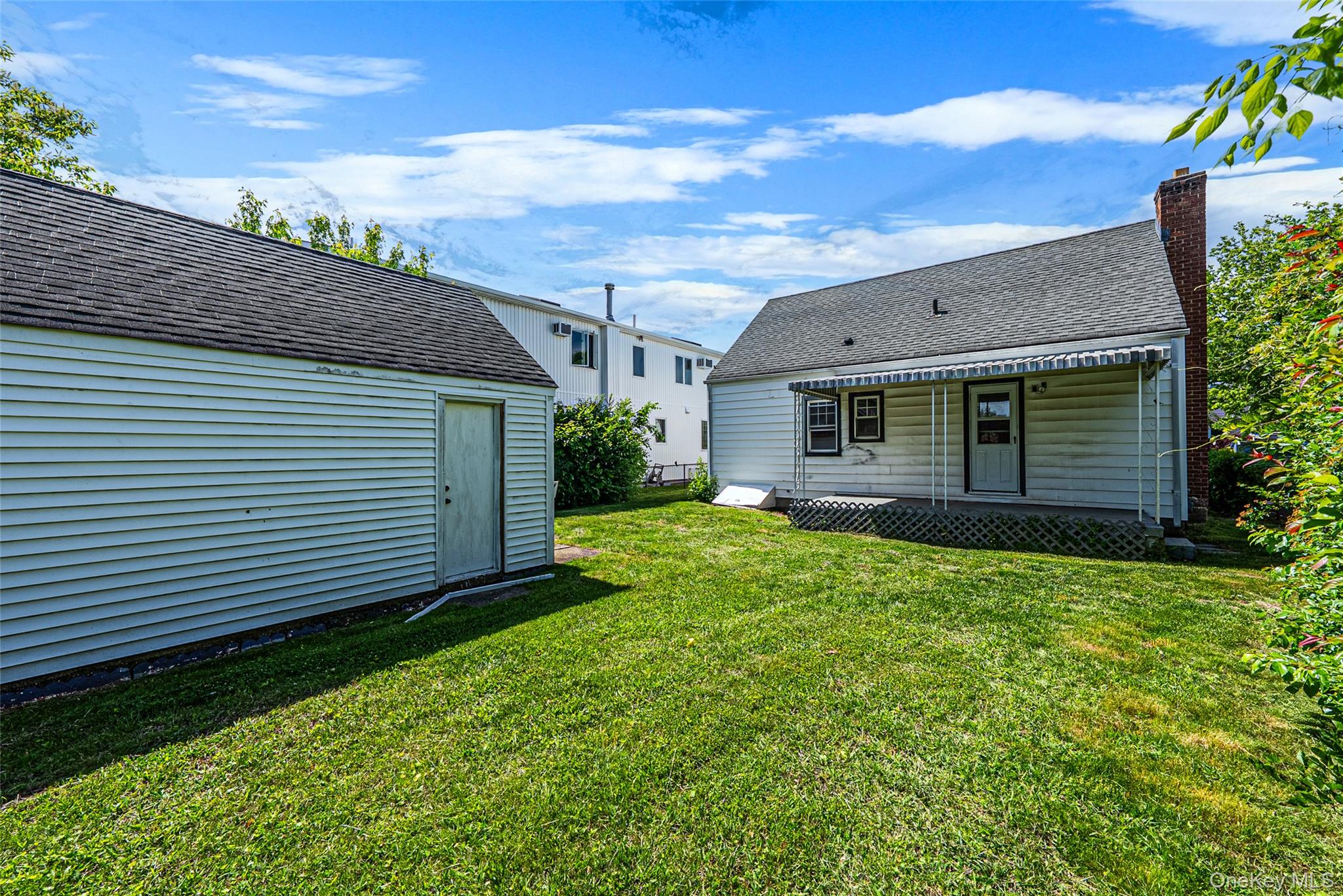 1734 Bernard Street Property Photo 9