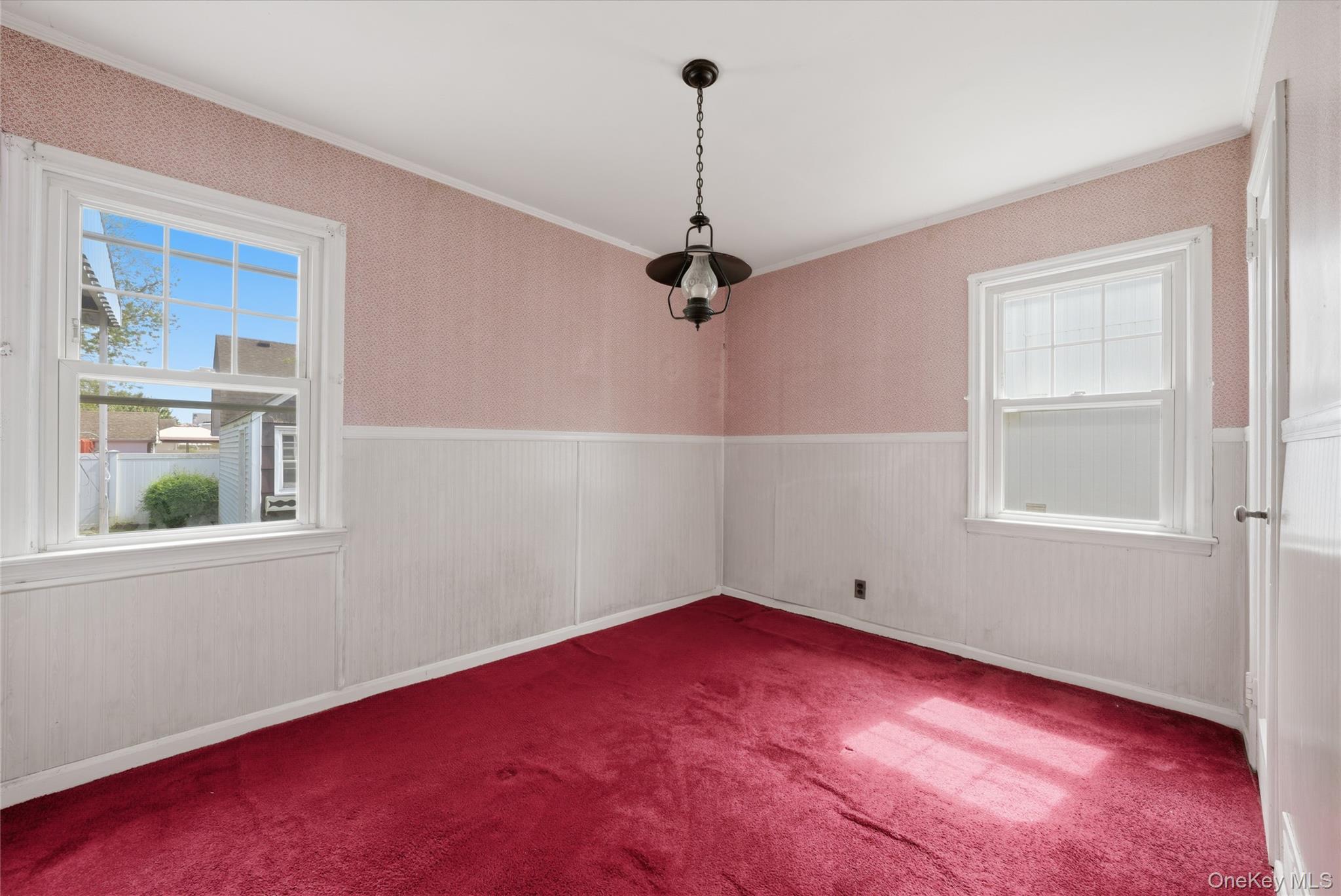1734 Bernard Street Property Photo 12