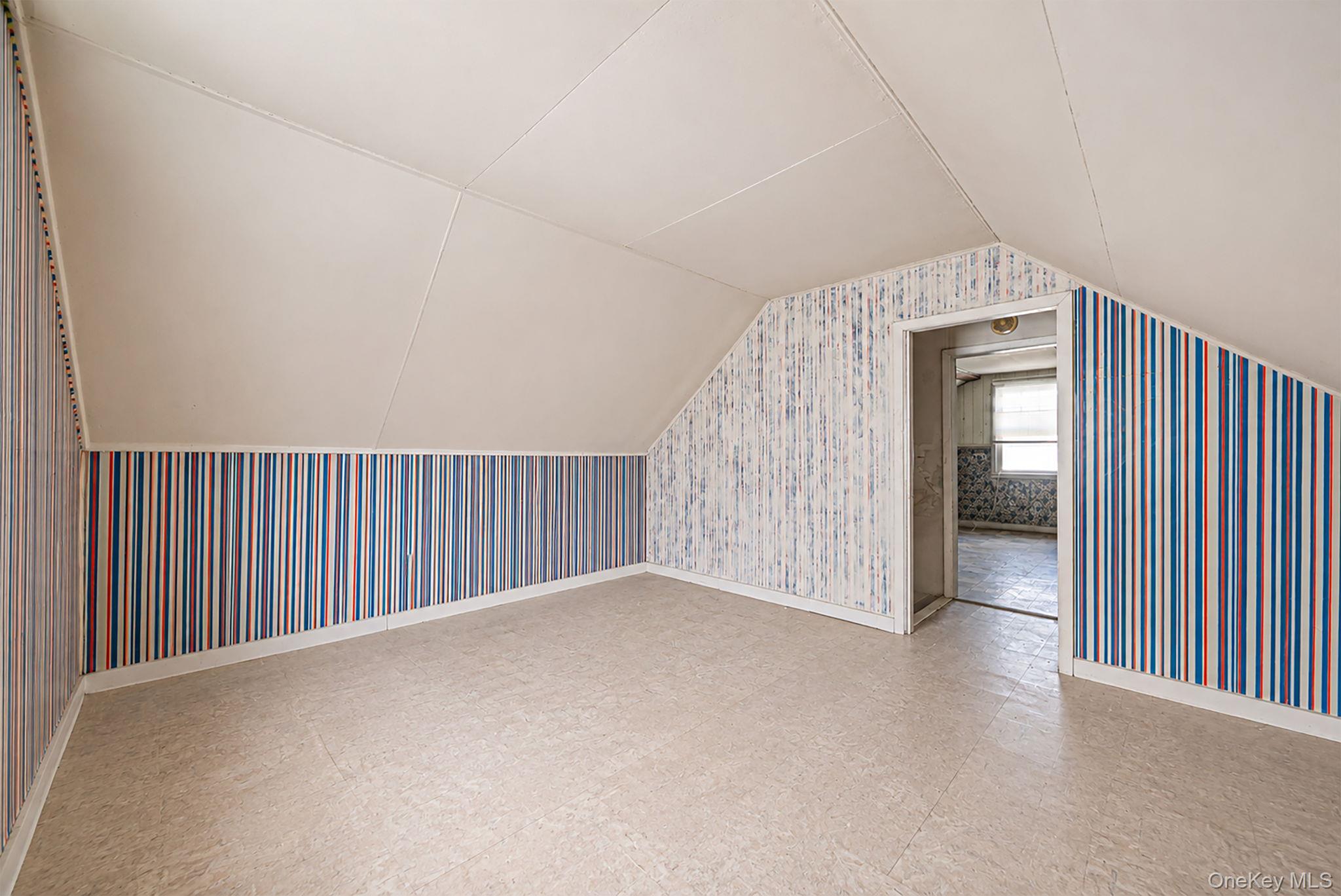 1734 Bernard Street Property Photo 21