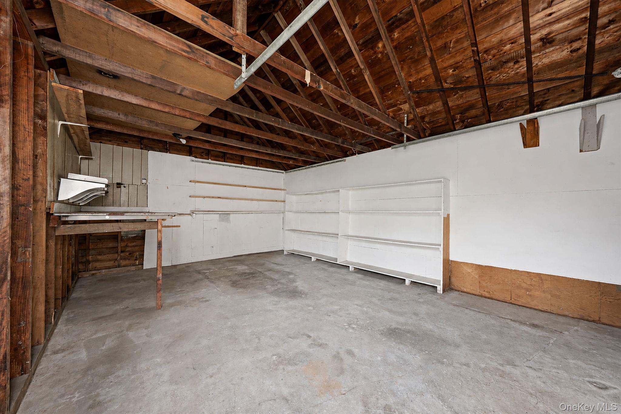 1734 Bernard Street Property Photo 25