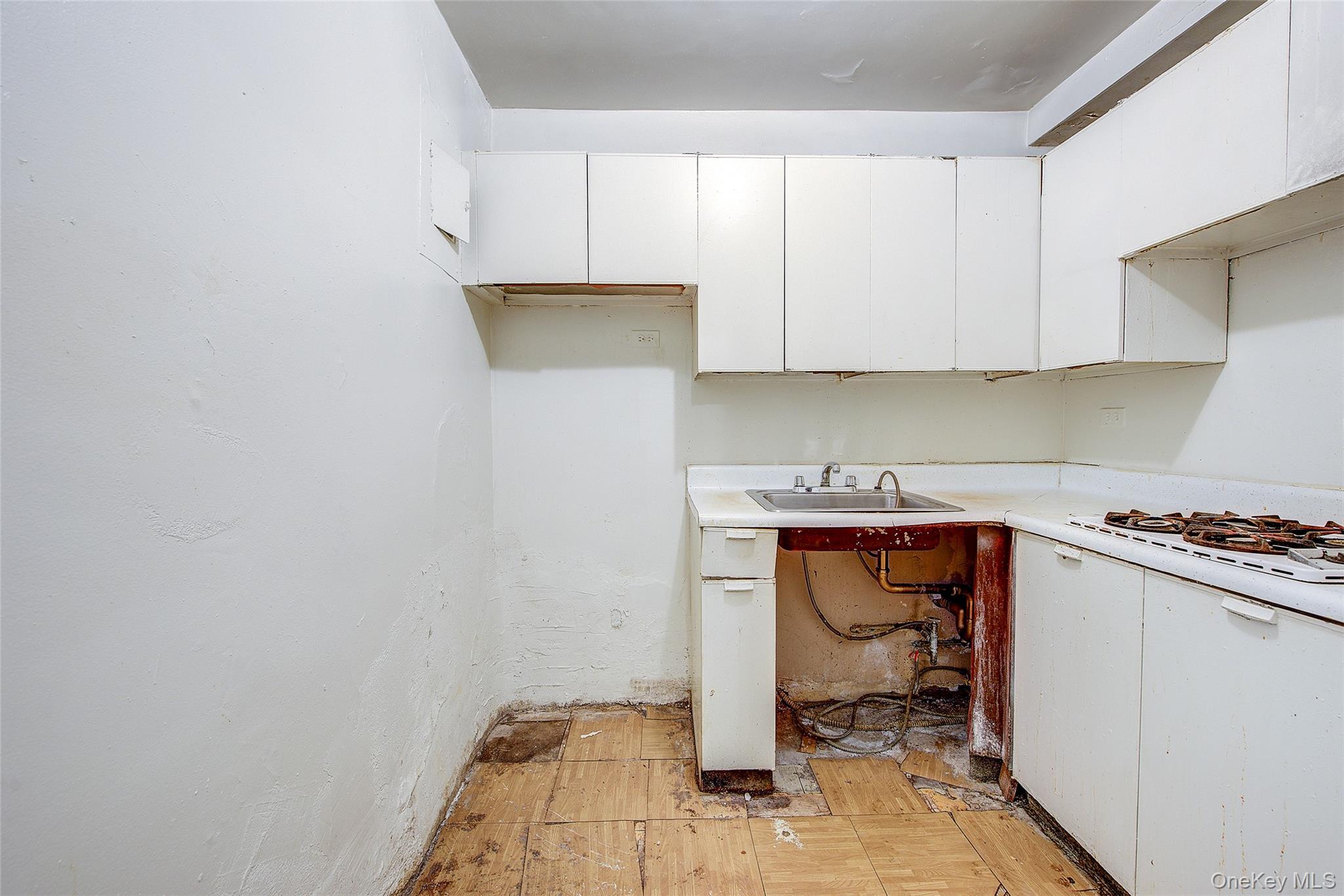 85 Livingston Street 8o Property Photo 10