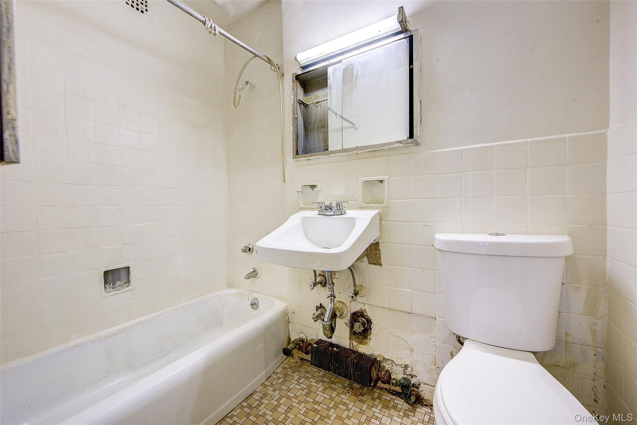 85 Livingston Street 8o Property Photo 21