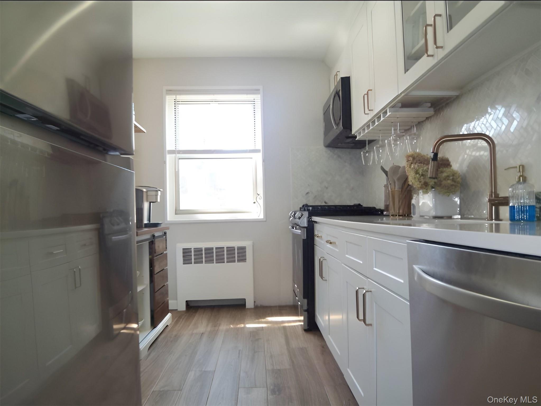 8 Cascade Terrace 1d Property Photo 4