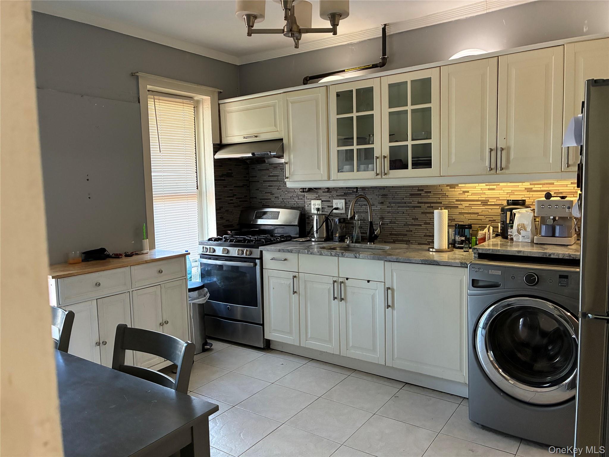 50-35 38th Street Property Photo 10