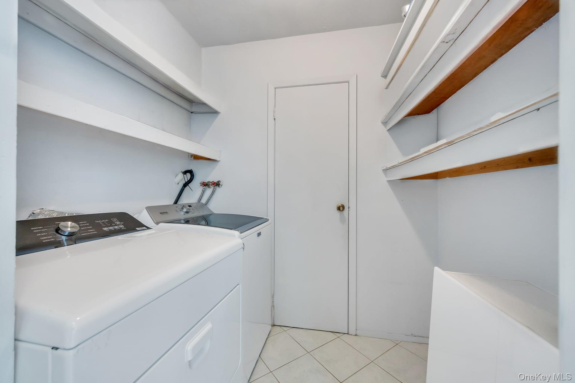 9 Quincy Lane Property Photo 33