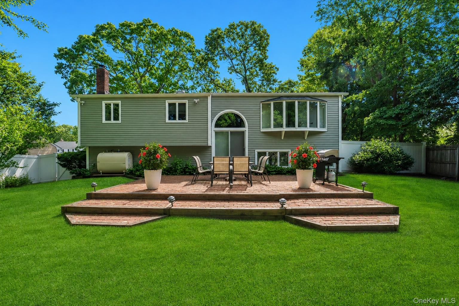 9 Quincy Lane Property Photo 39