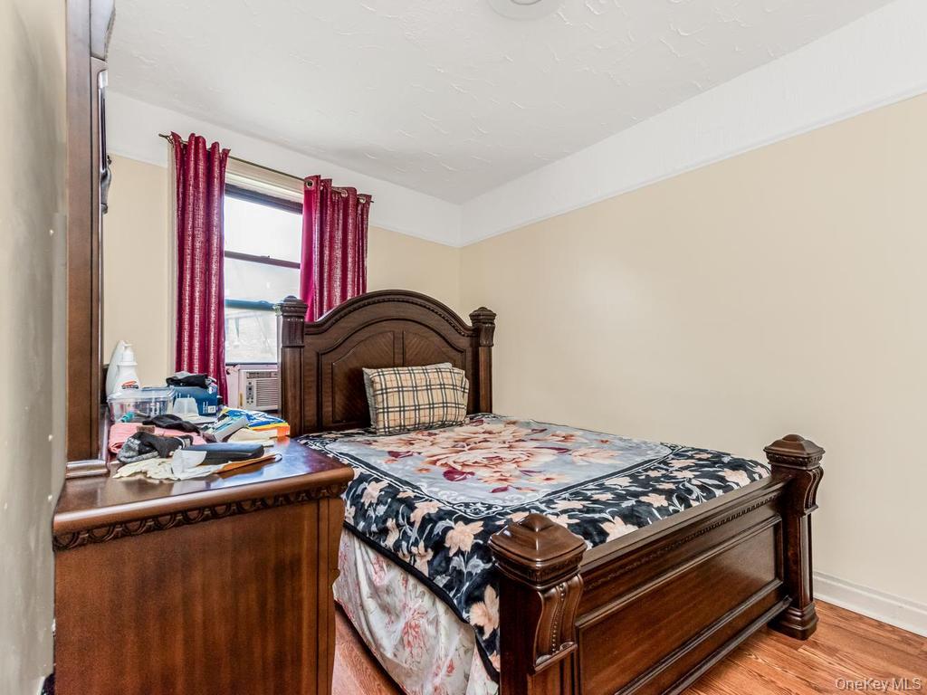 1534 Beach Avenue Property Photo 11