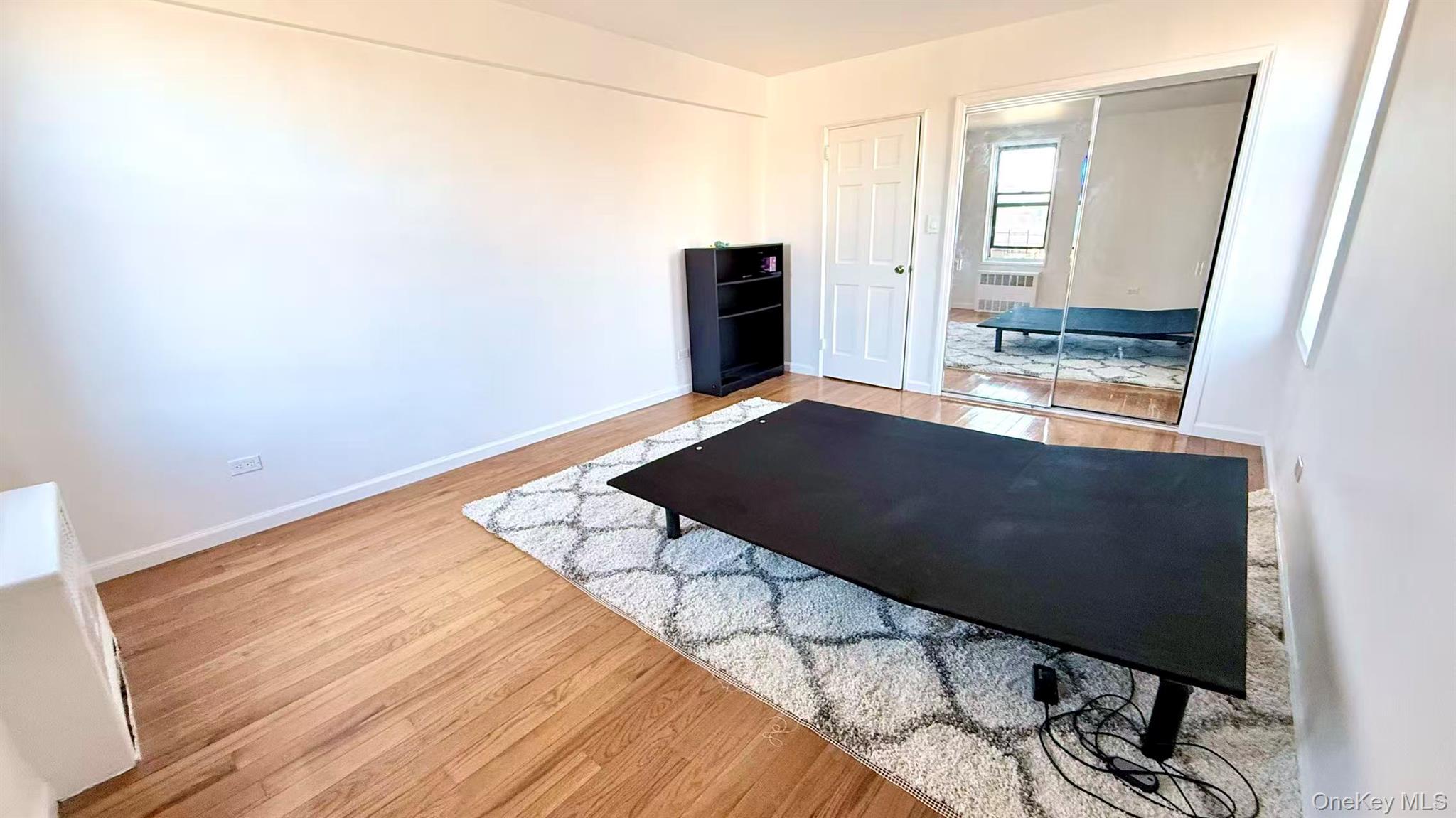 83-60 Vietor Avenue 6p Property Photo 6
